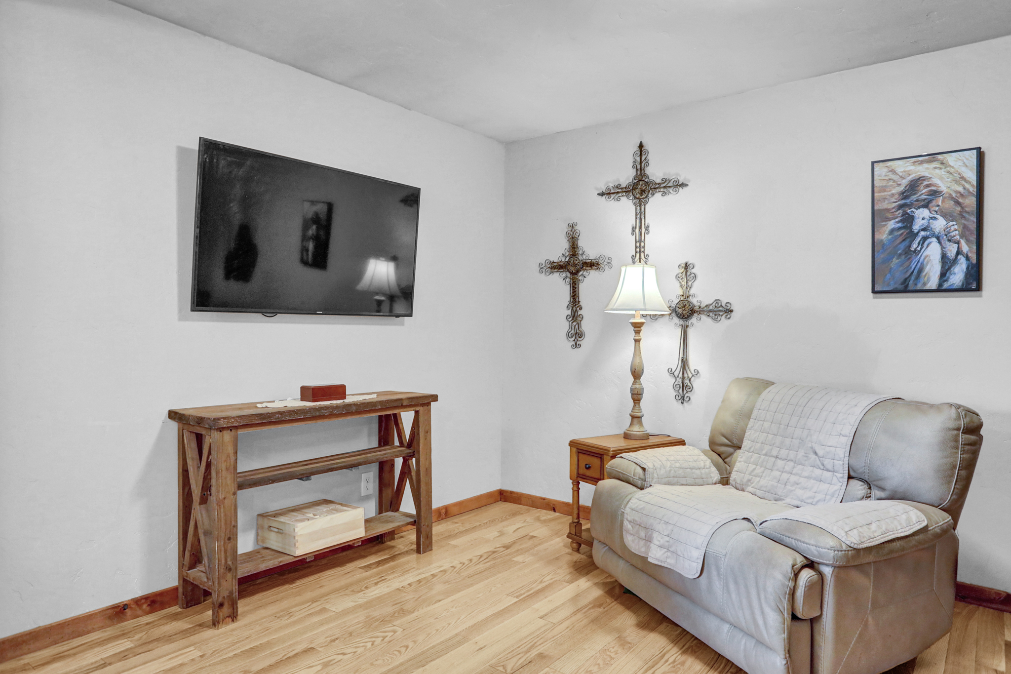  312 S 5TH Street