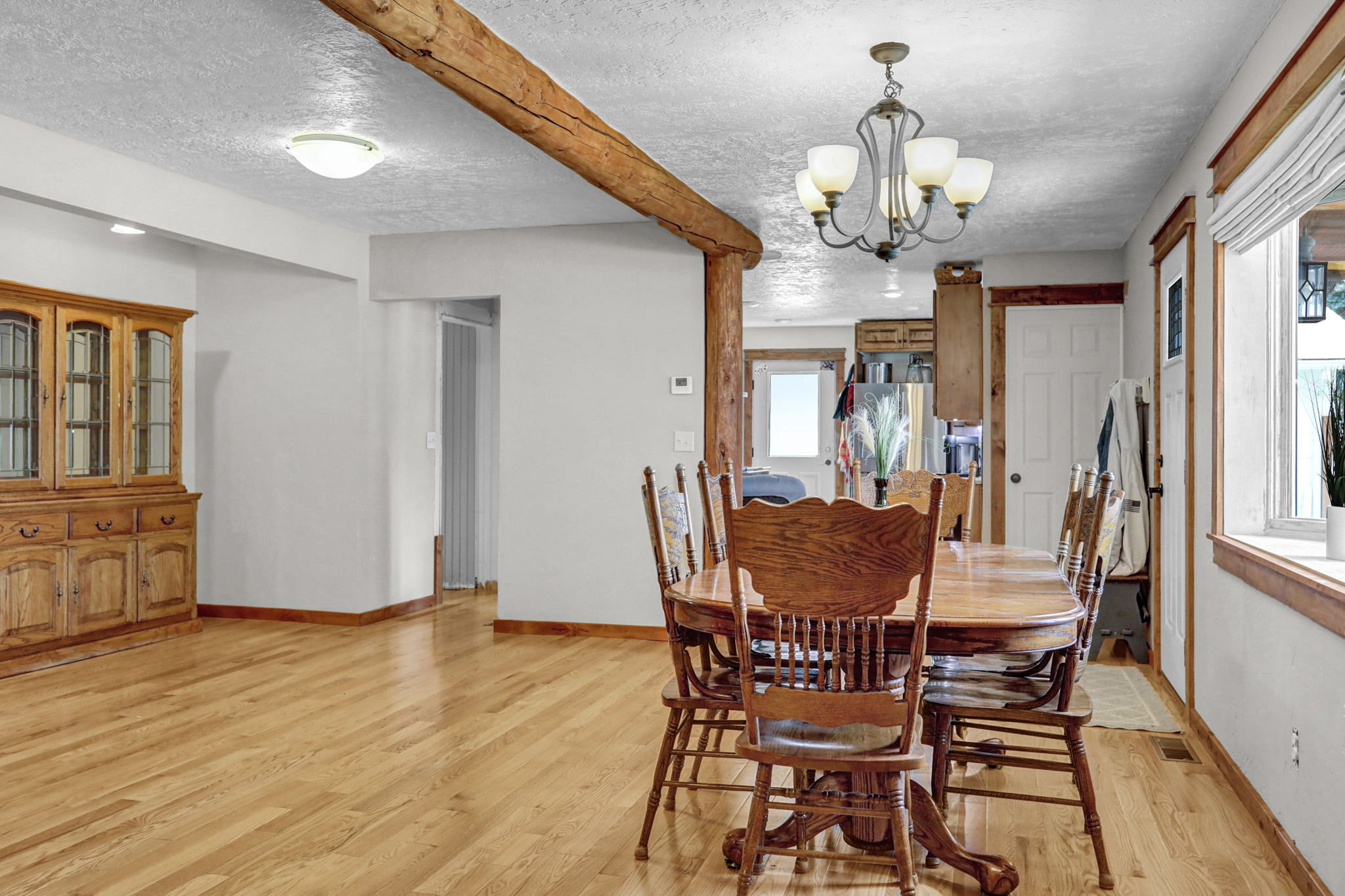  312 S 5TH Street