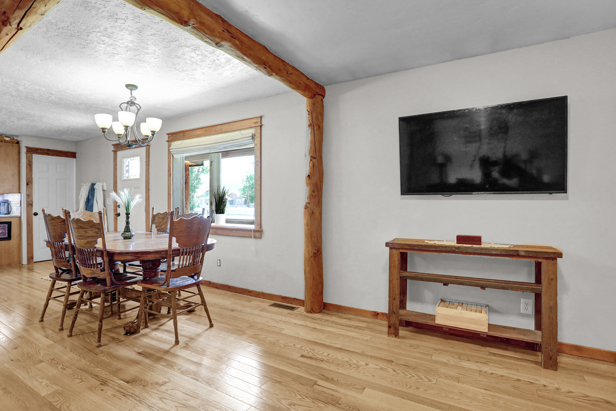  312 S 5TH Street