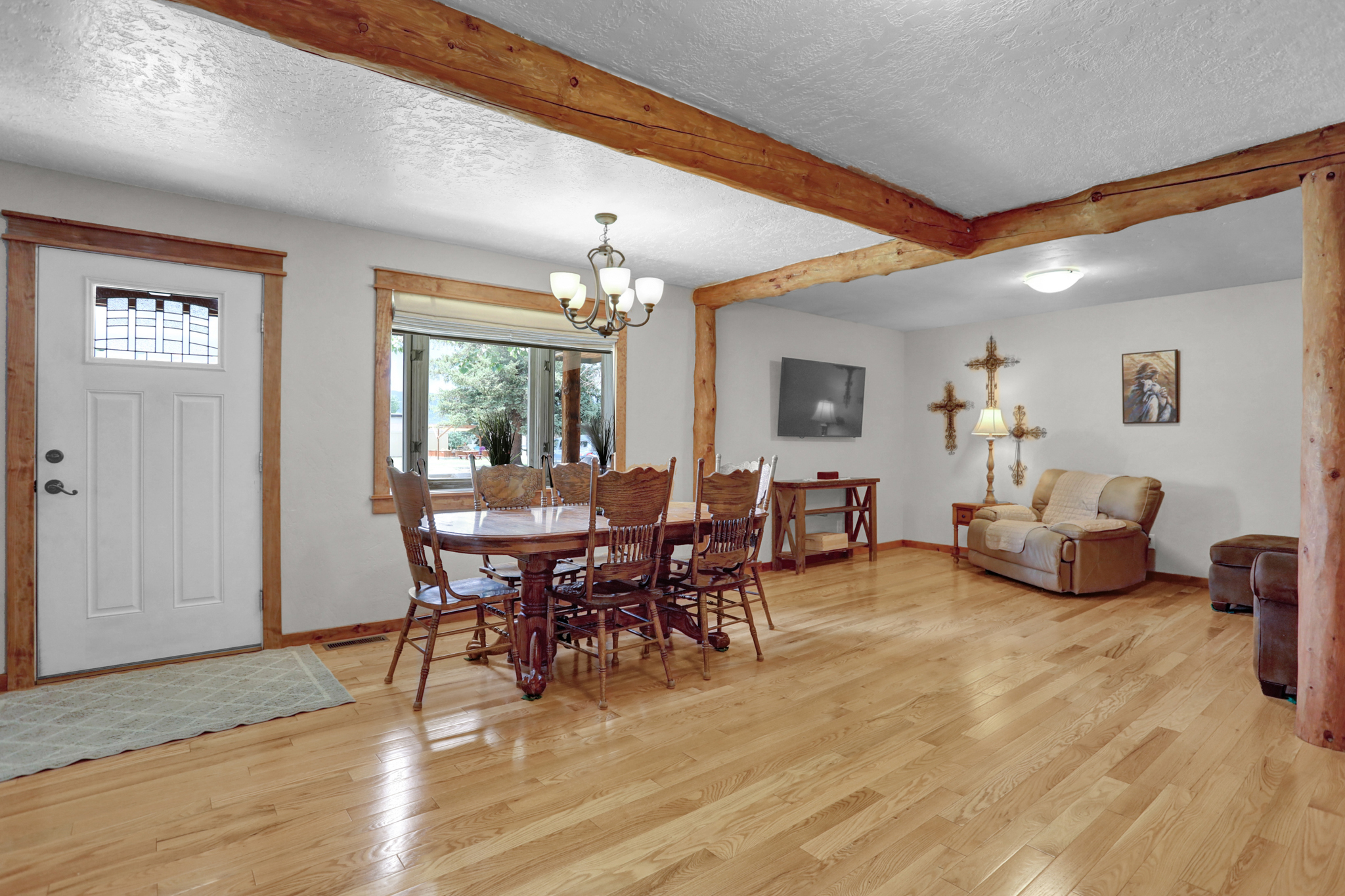  312 S 5TH Street