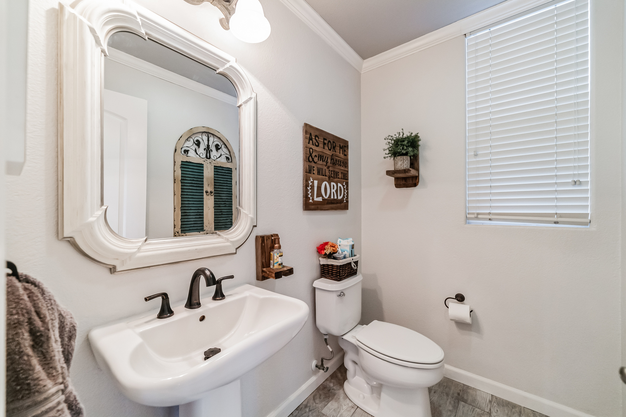 8109 Carlisle Way