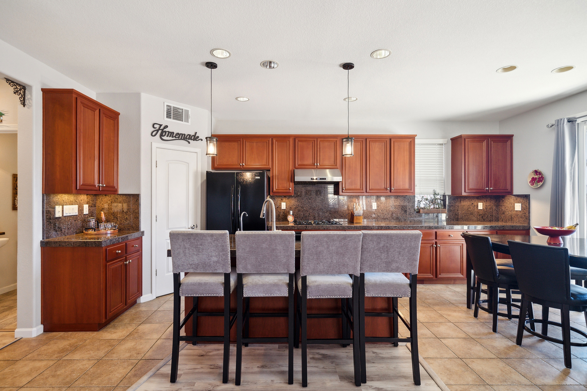 8109 Carlisle Way