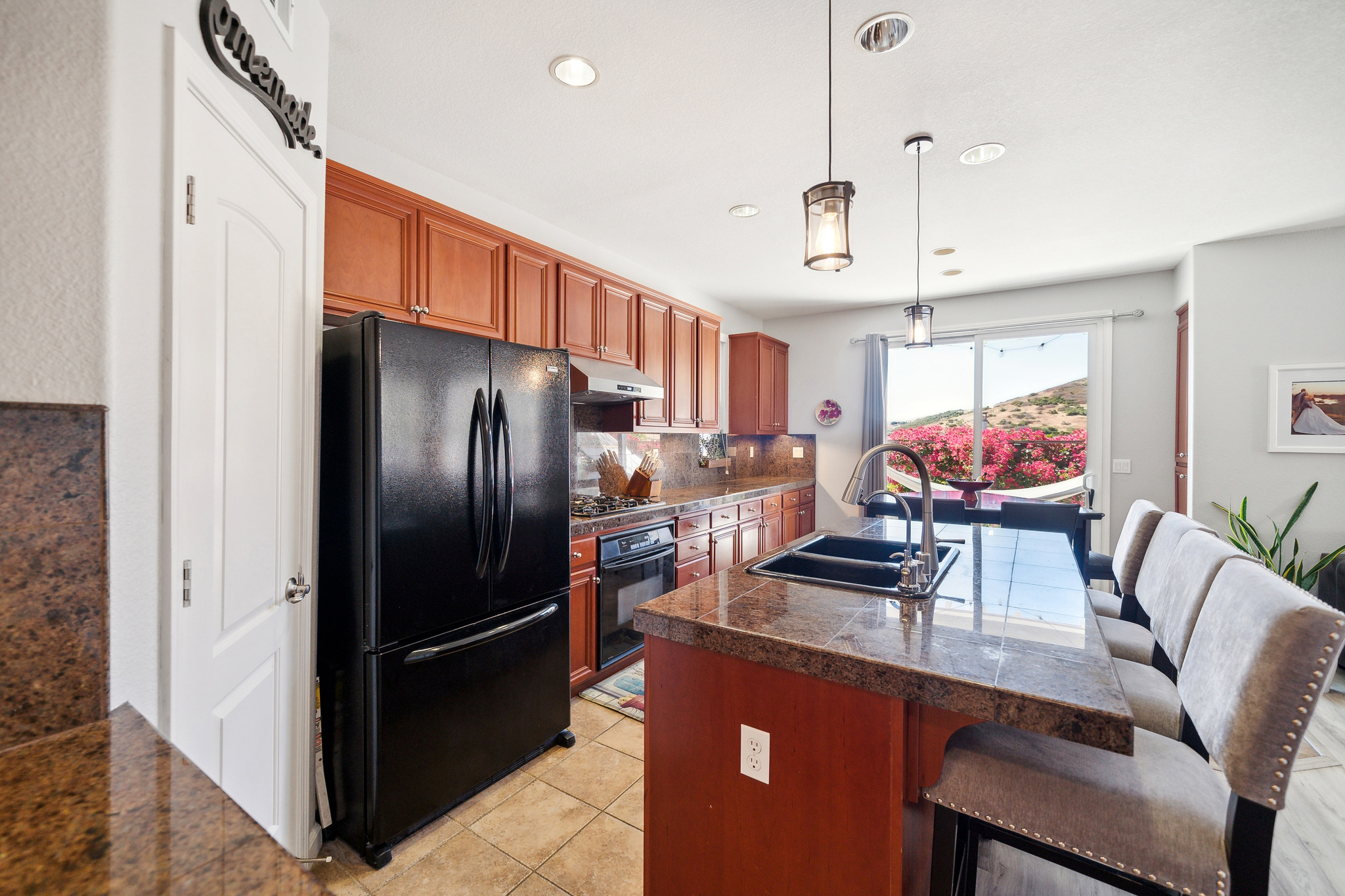 8109 Carlisle Way