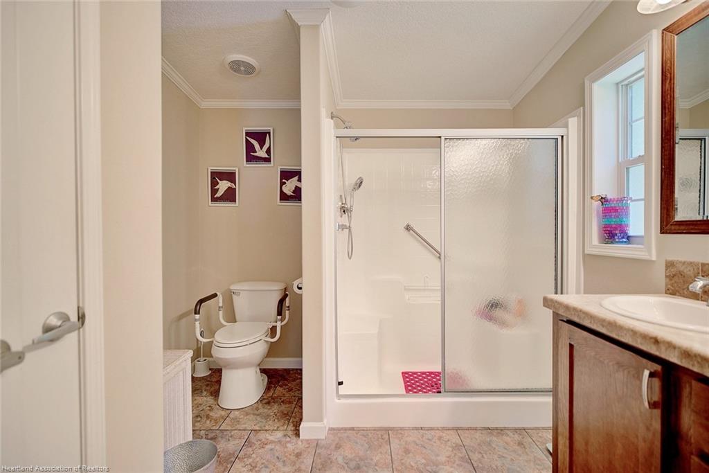 19 Pine Aire Circle