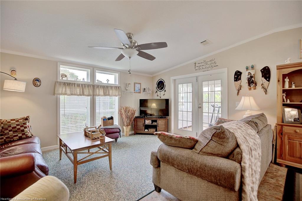 19 Pine Aire Circle