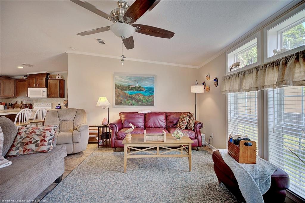 19 Pine Aire Circle