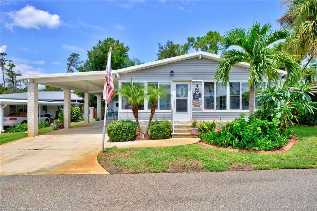 19 Pine Aire Circle