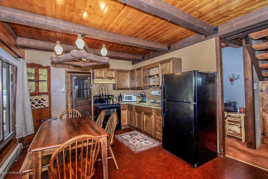114 County Rd 134