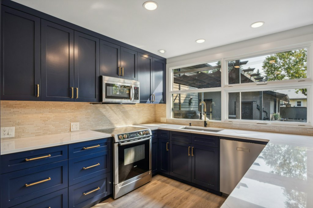 8240 10th Street SW