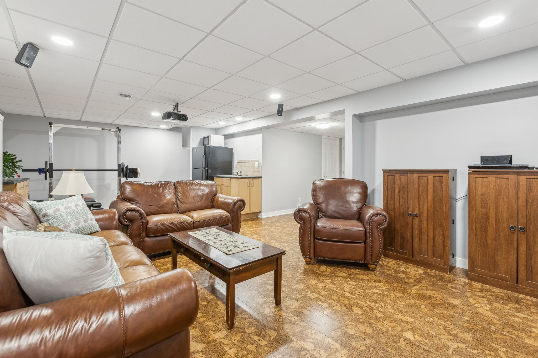 71 Arbour Wood Close NW