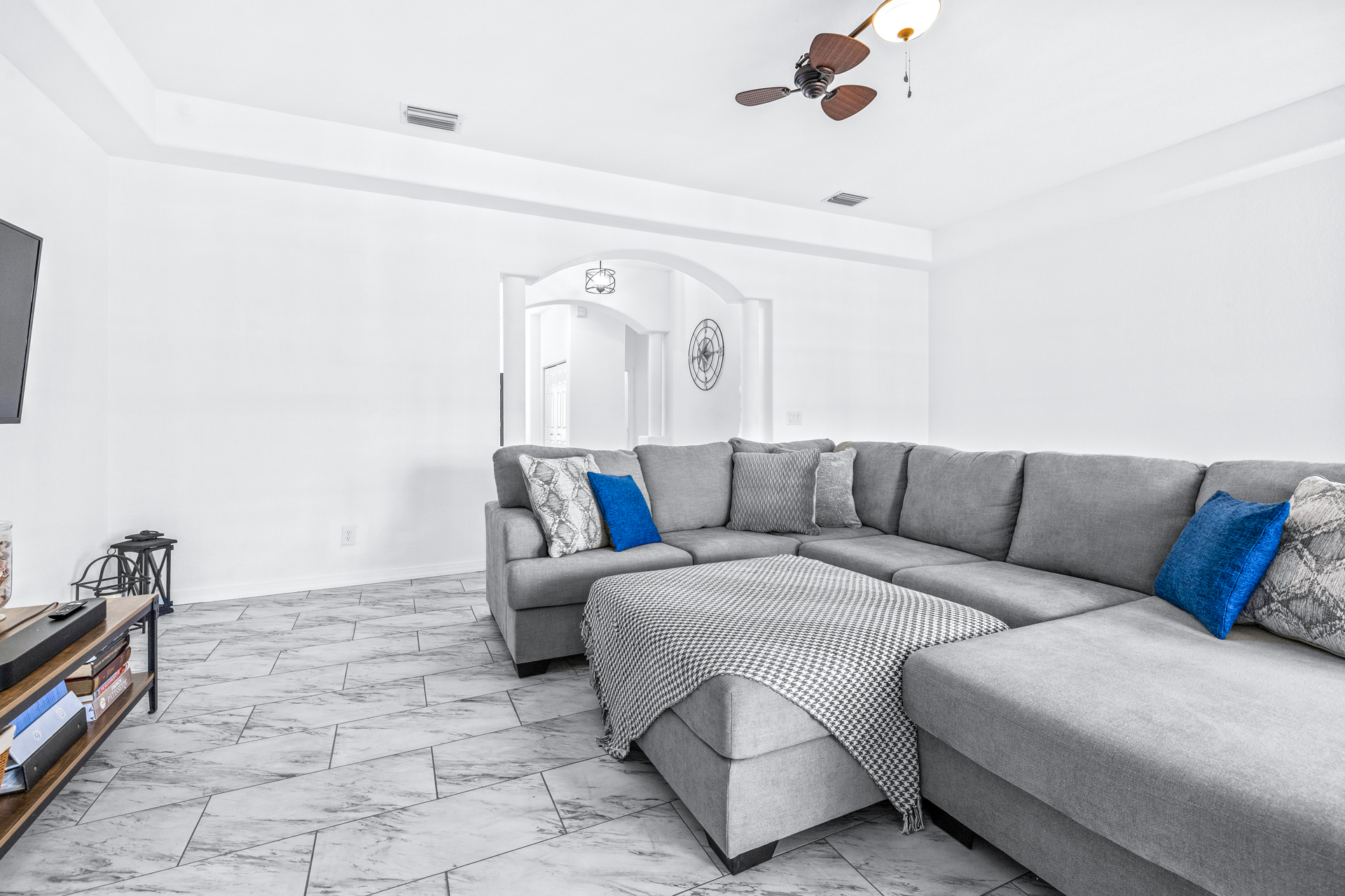733 Seminole Boulevard