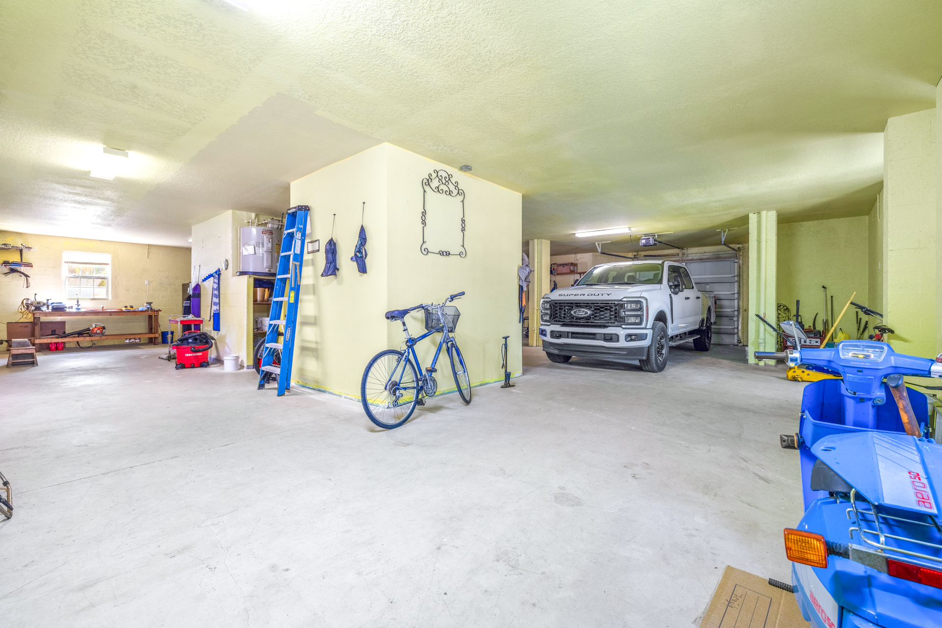 733 Seminole Boulevard