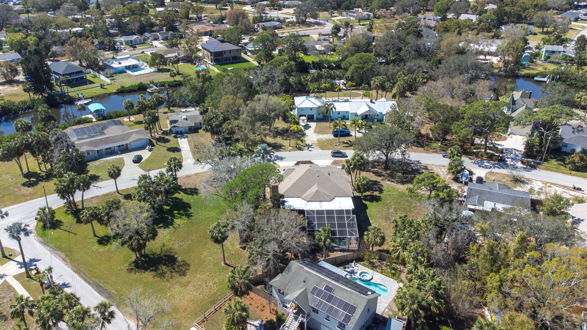 733 Seminole Boulevard