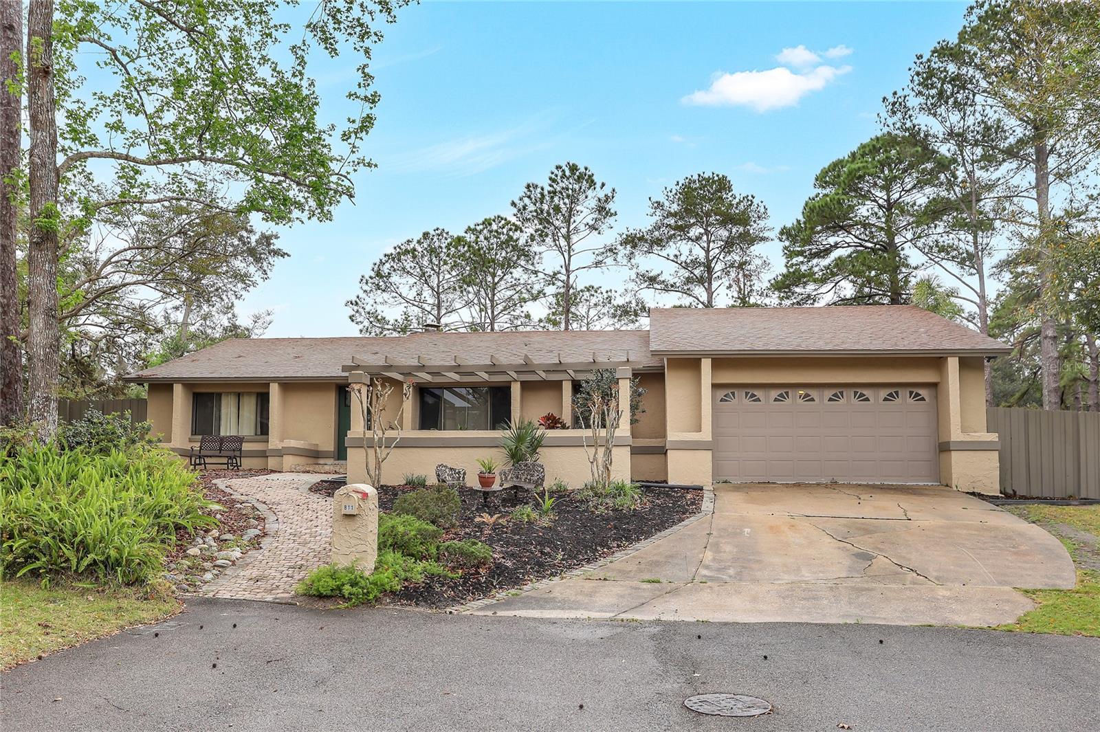 811 Gatehouse Drive