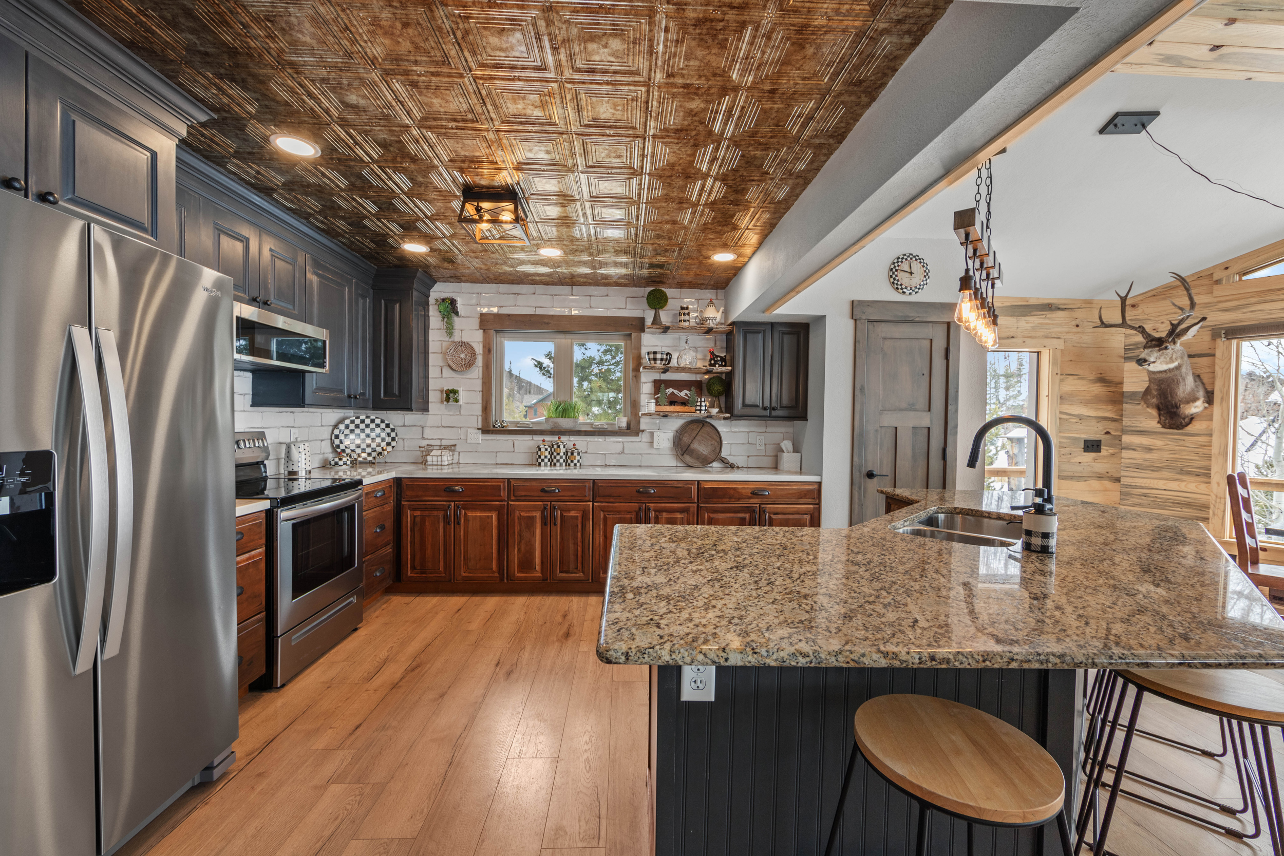 8671 Highway 125