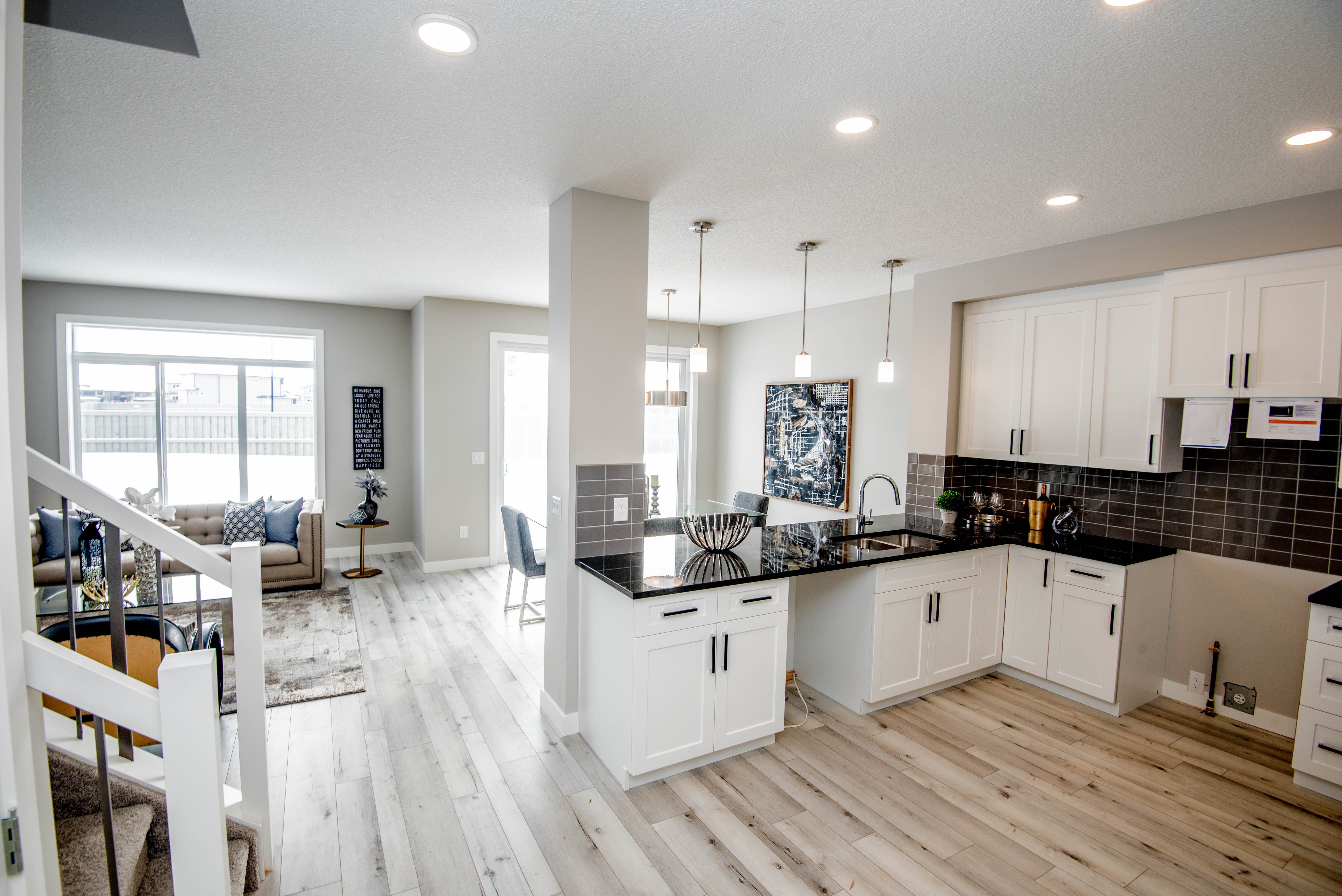 143 Belvedere Crescent SE
