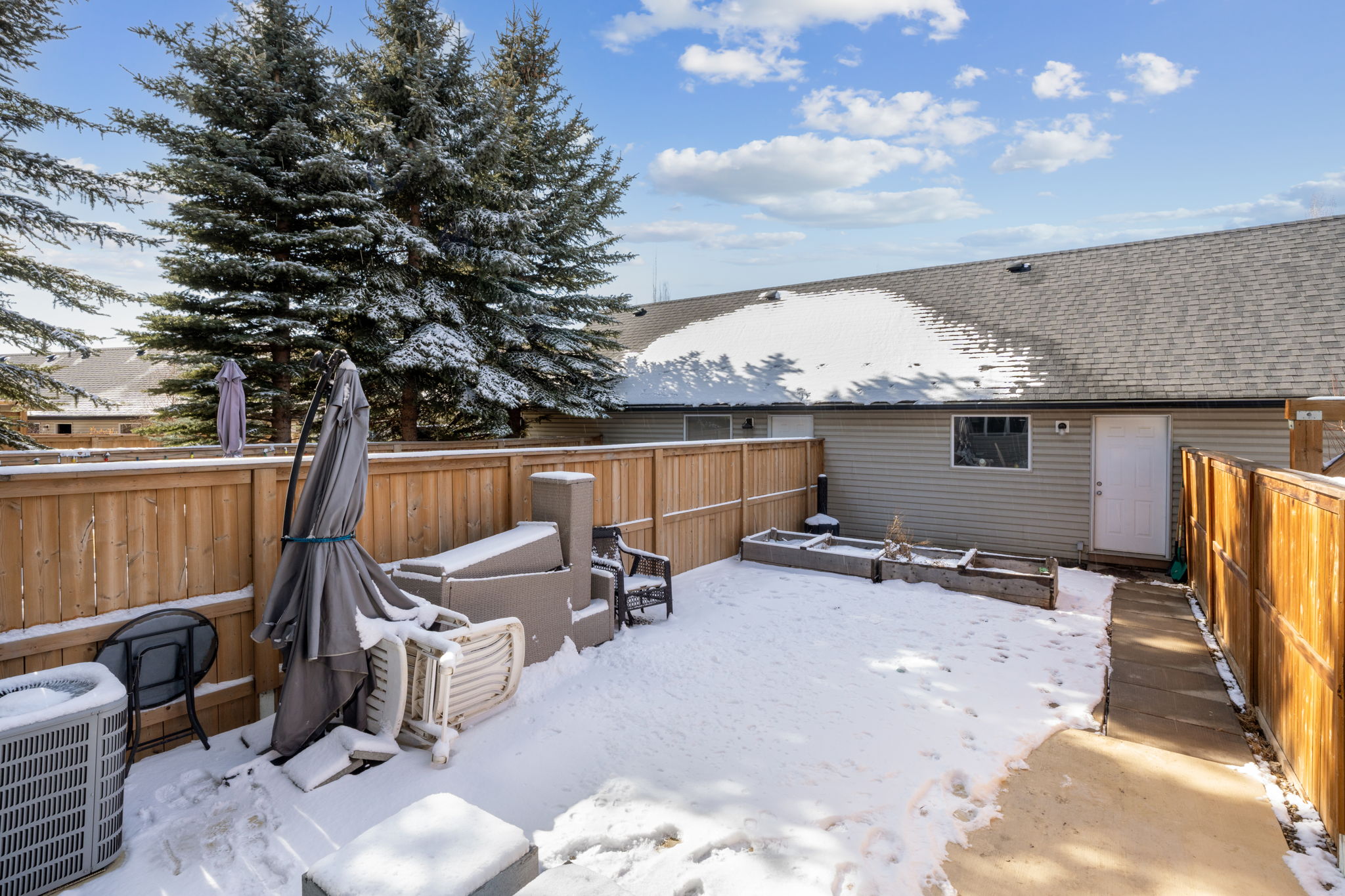 147 McKenzie Towne Drive SE