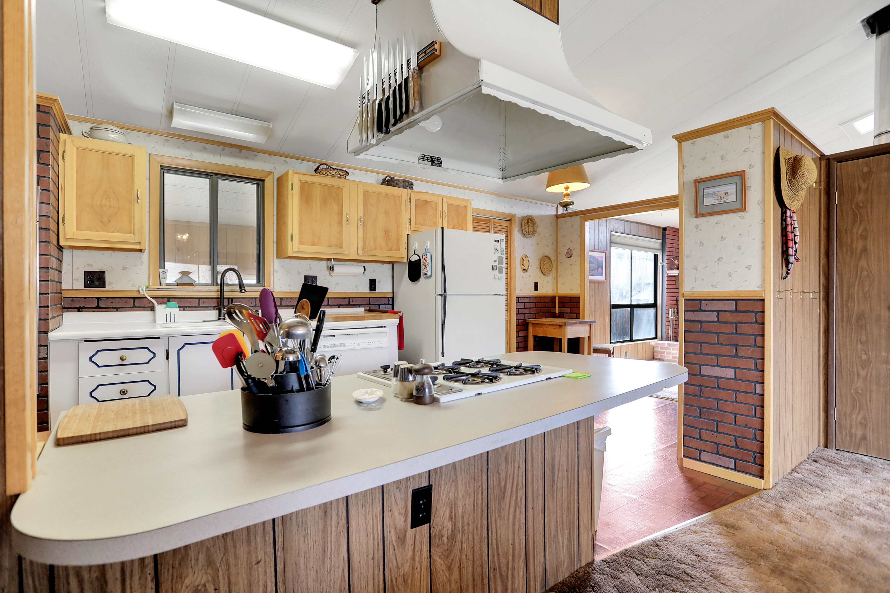 300 N 11TH Street