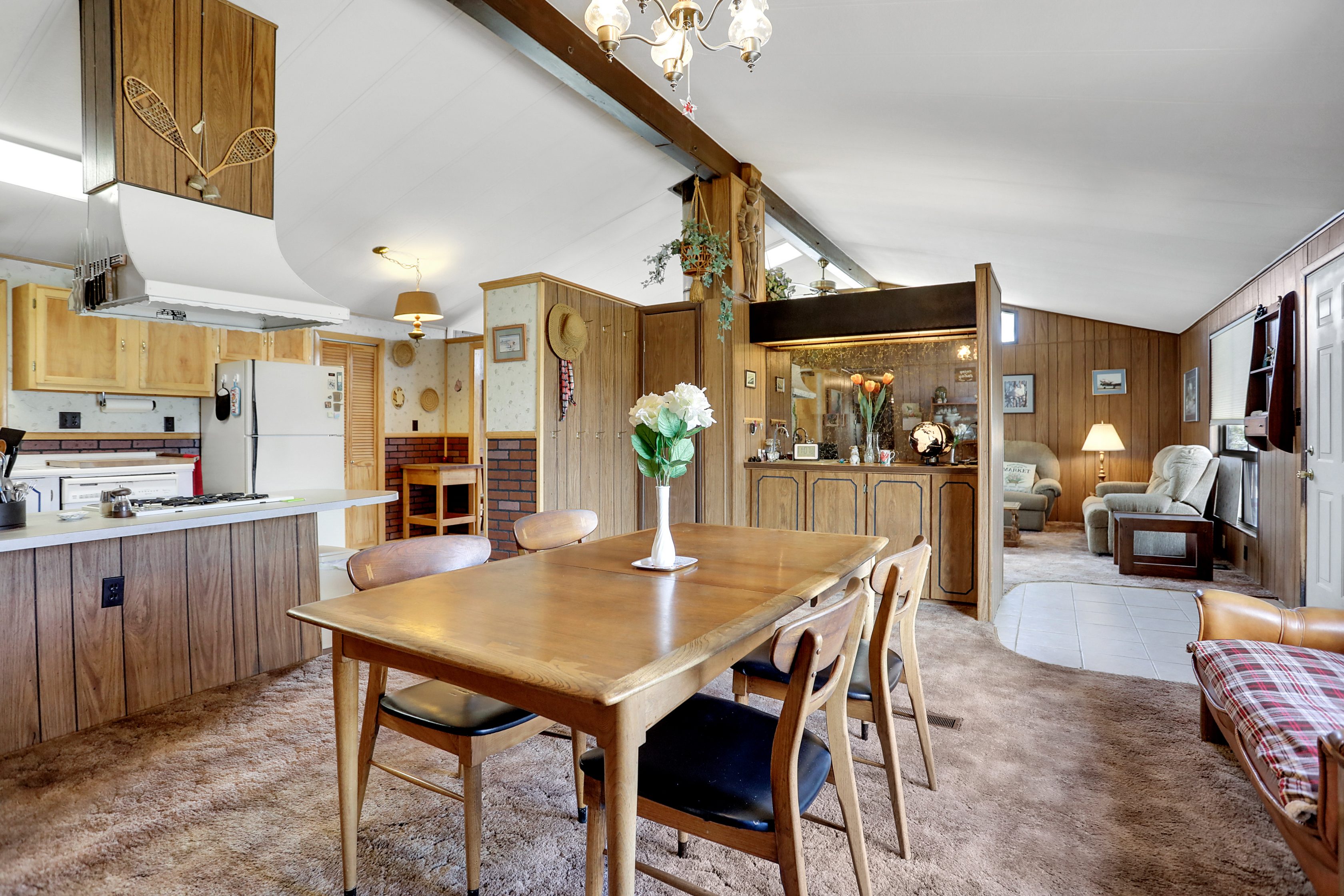 300 N 11TH Street