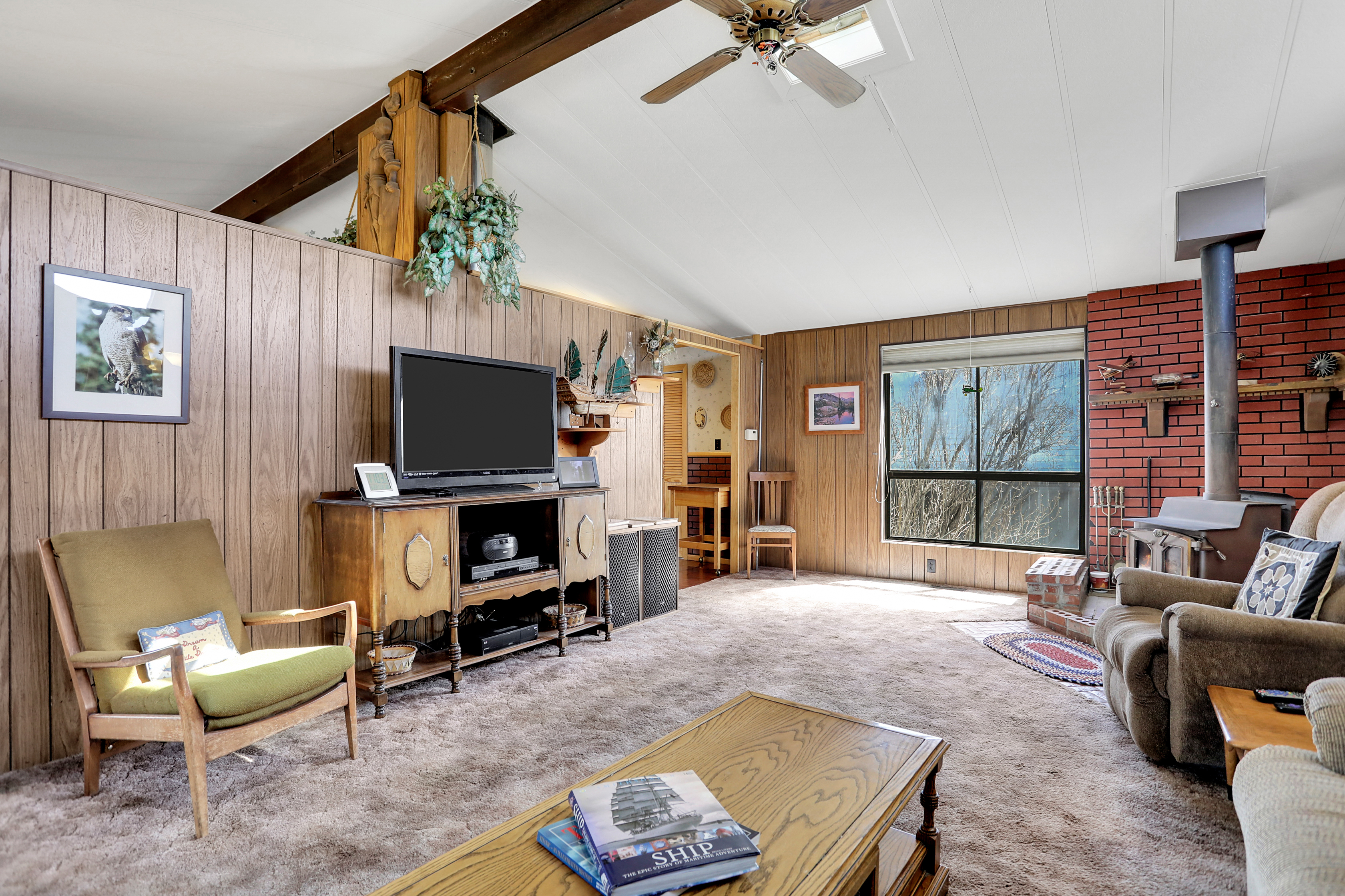 300 N 11TH Street