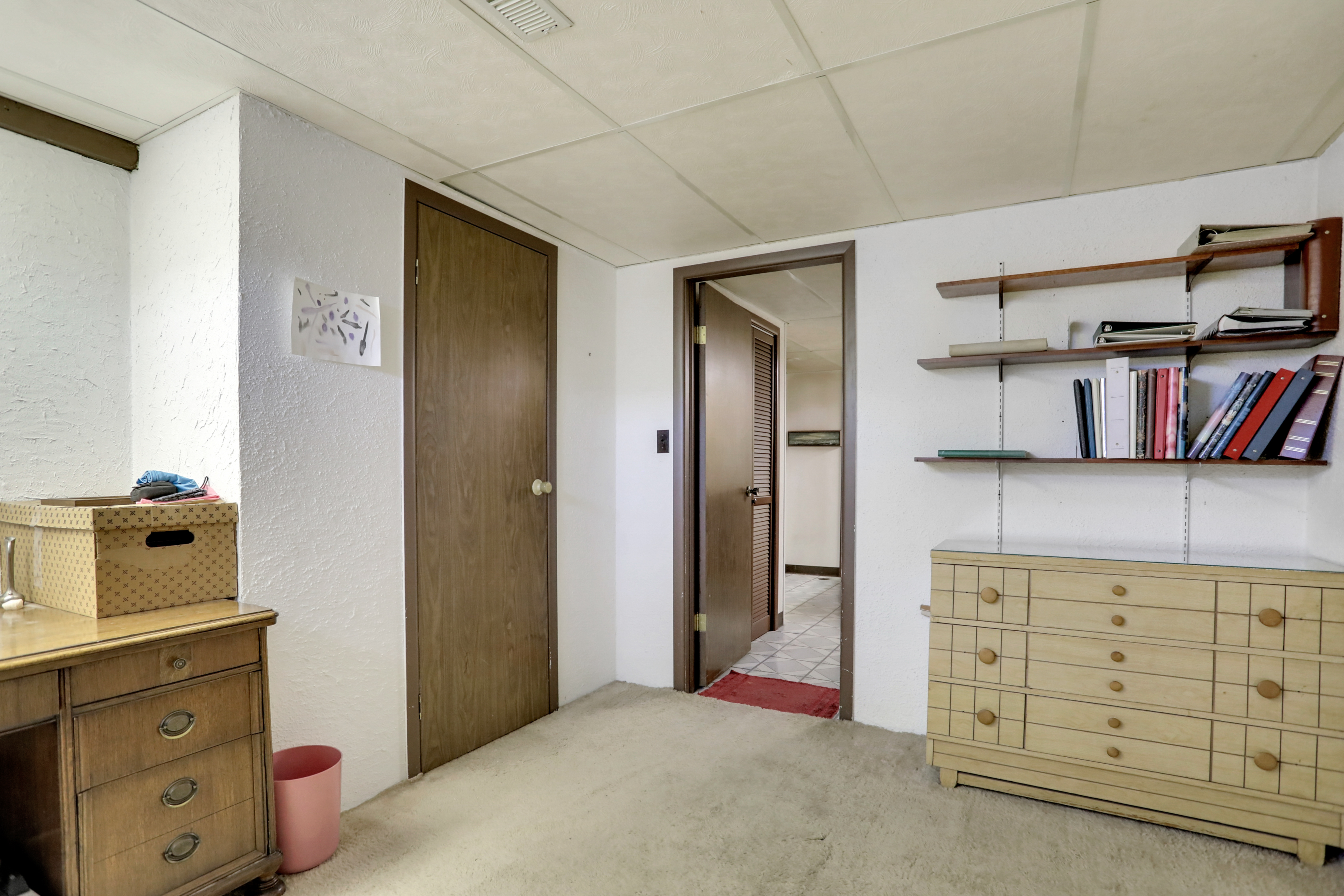 300 N 11TH Street