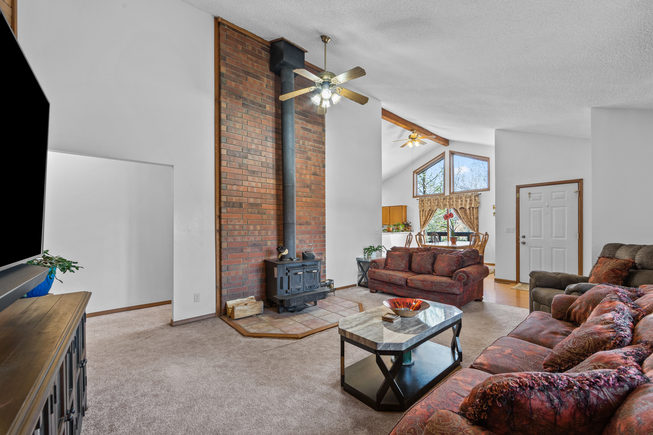  314 17TH Street