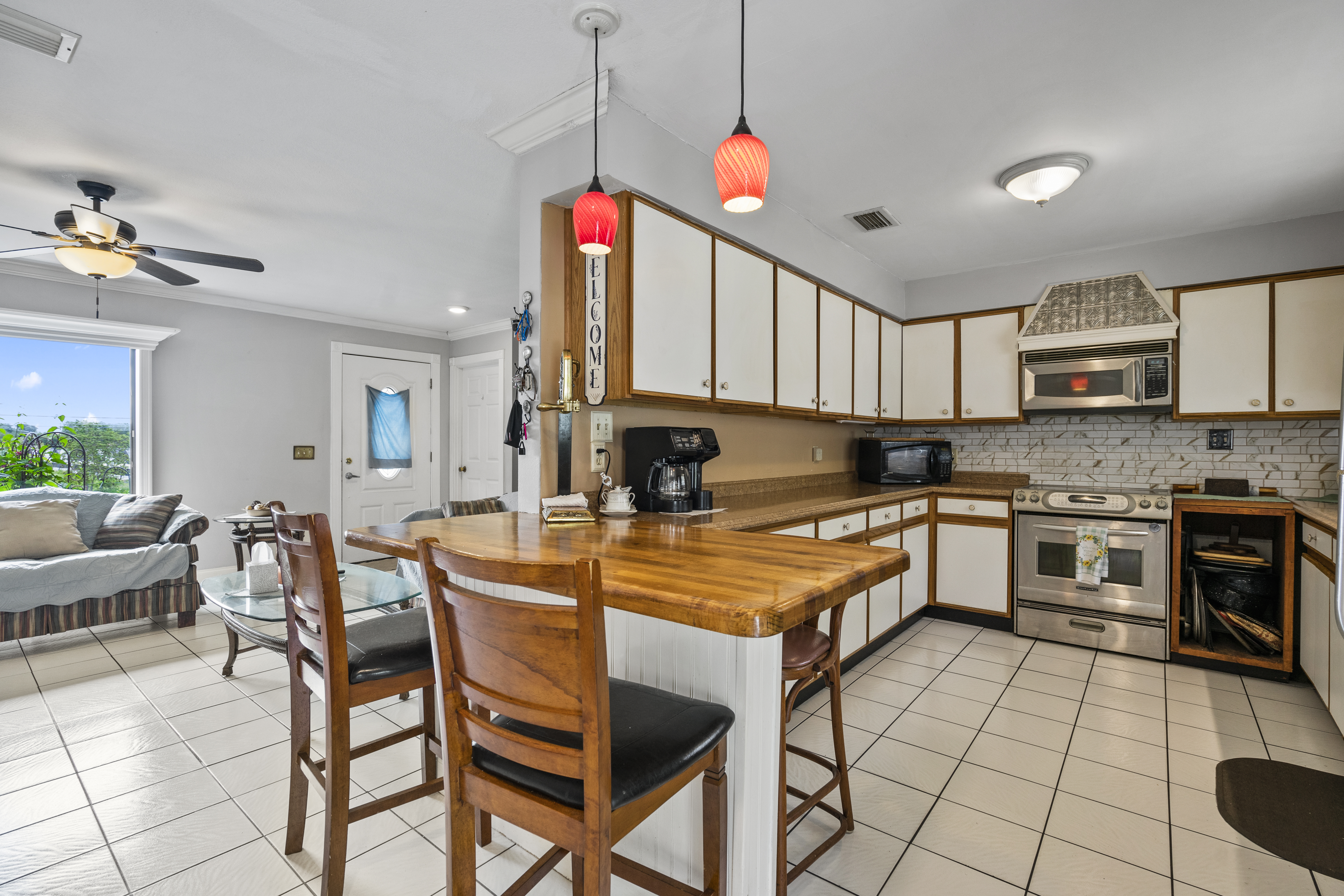 2112 Plymouth Sorrento Road
