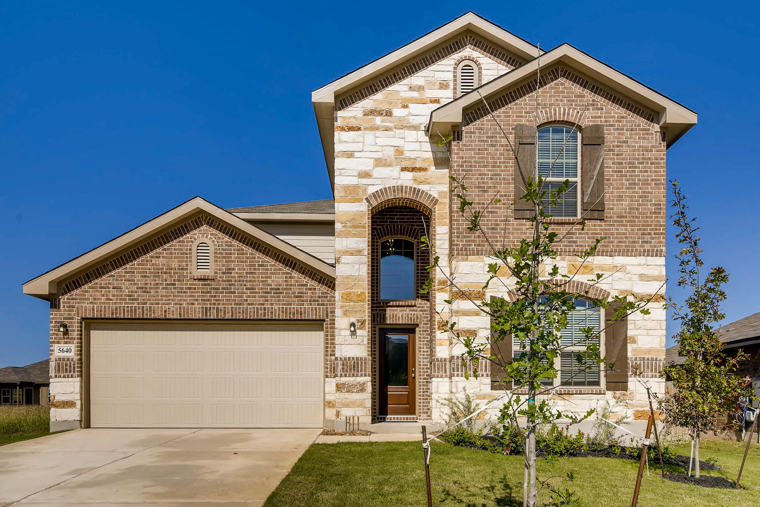 5640 Briar Field