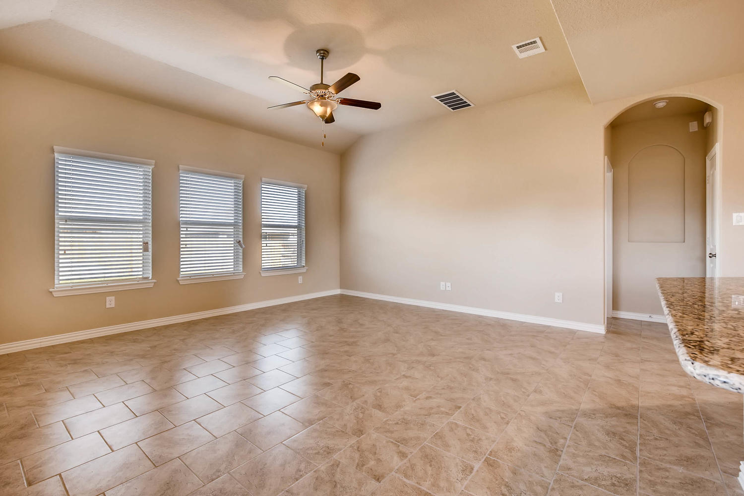 5640 Briar Field