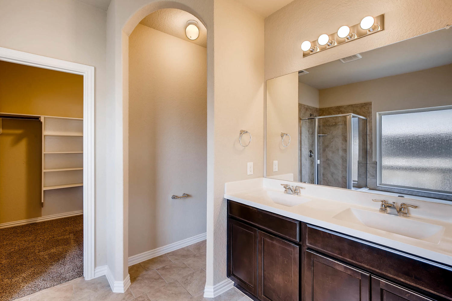 5640 Briar Field