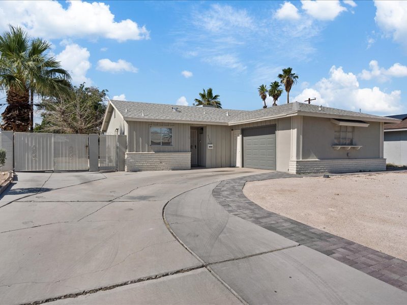 4204 El Jardin Avenue