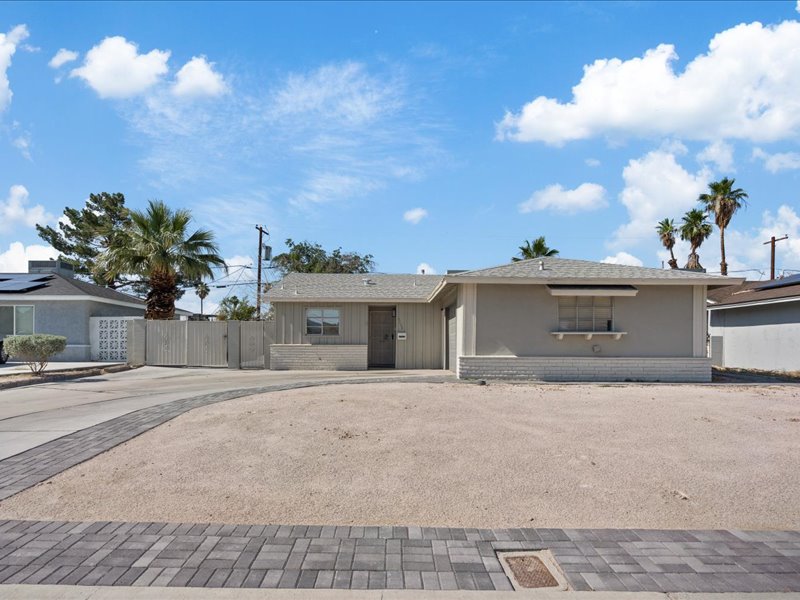4204 El Jardin Avenue