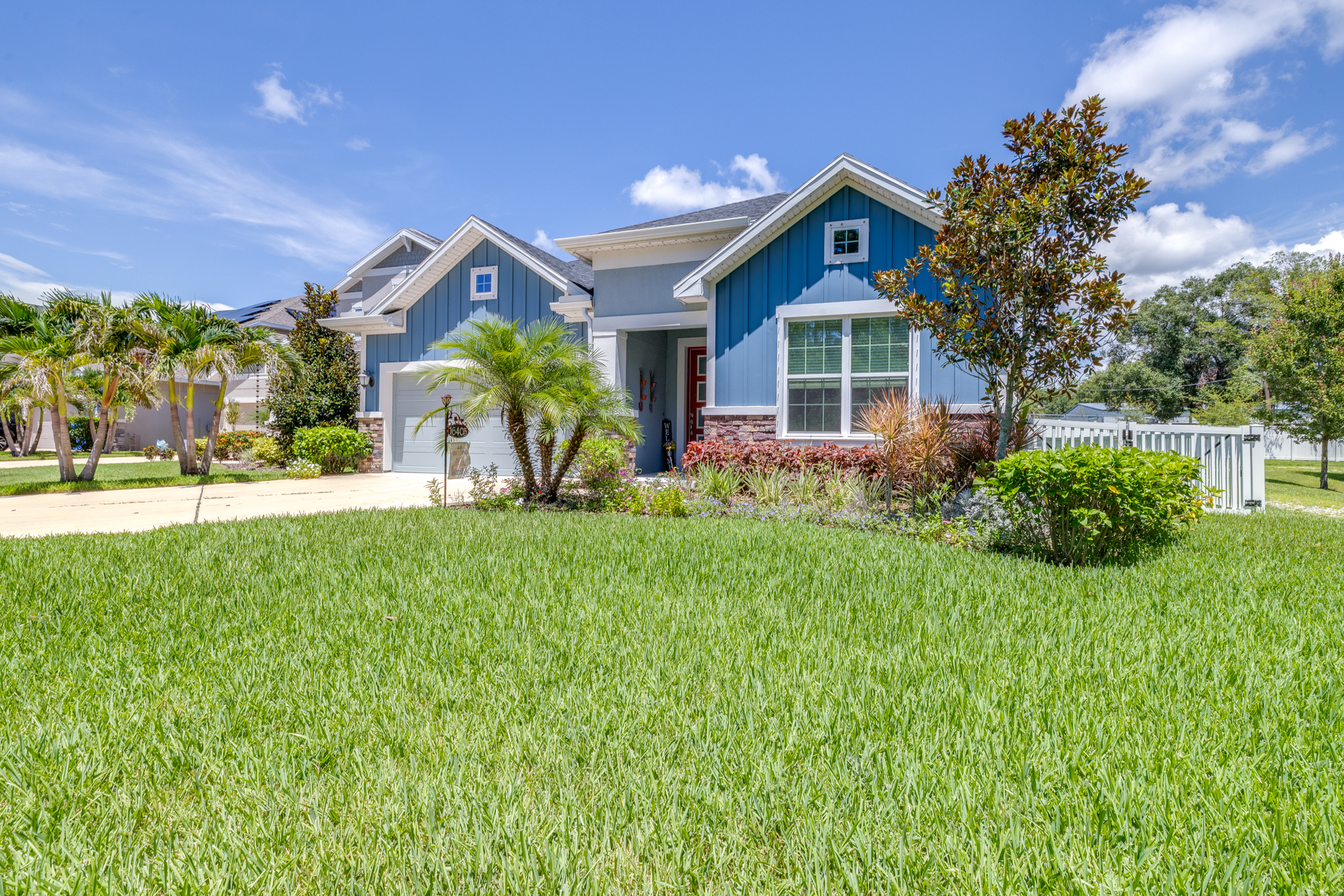16405 LUCIA GARDENS LN