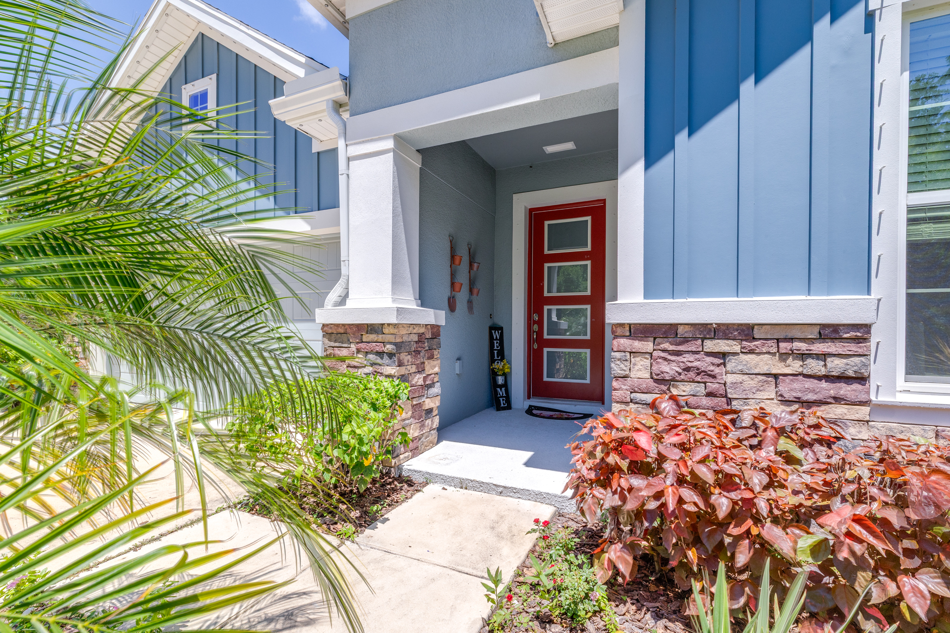 16405 LUCIA GARDENS LN