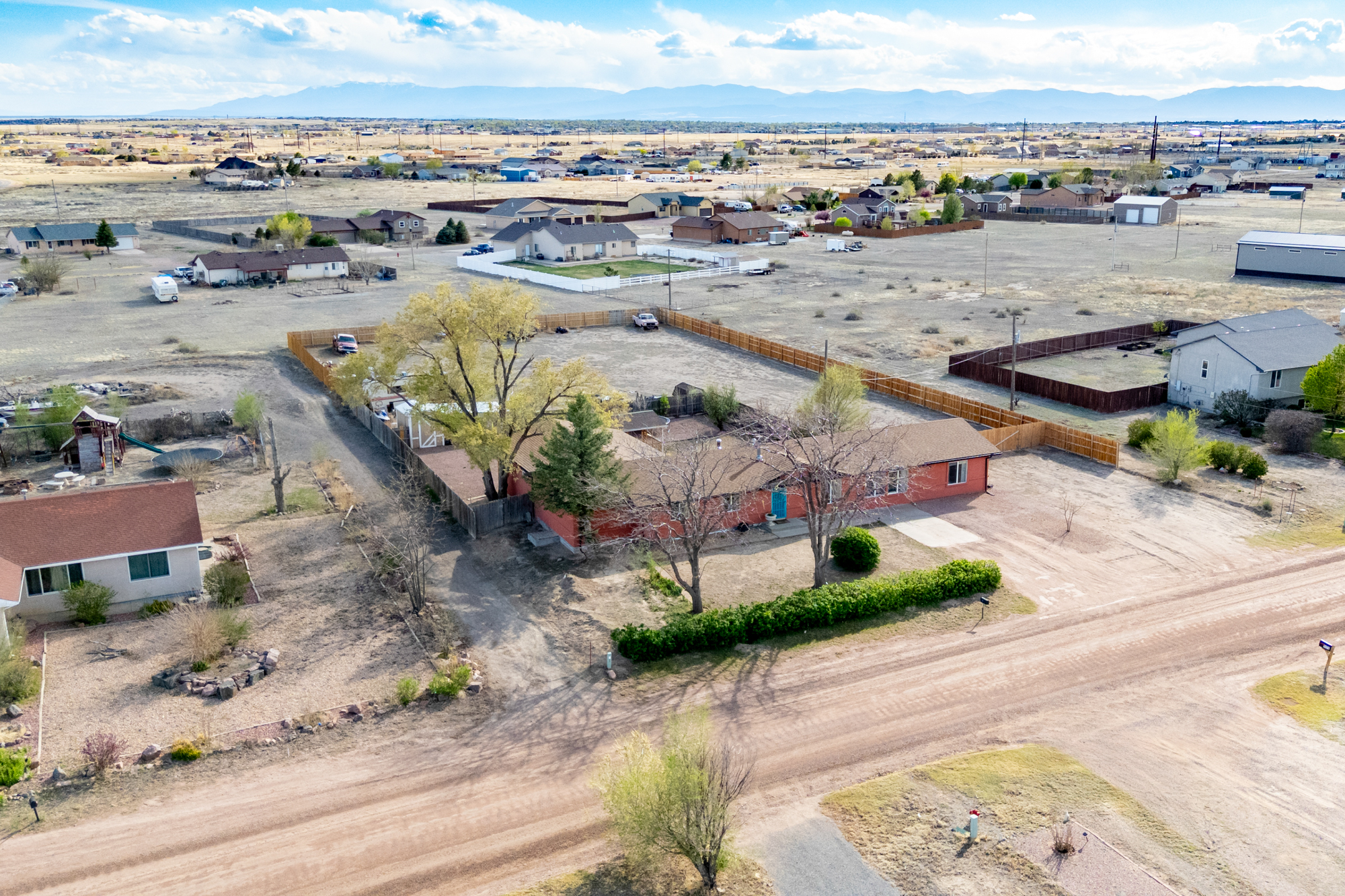 1174 East Escondido Drive
