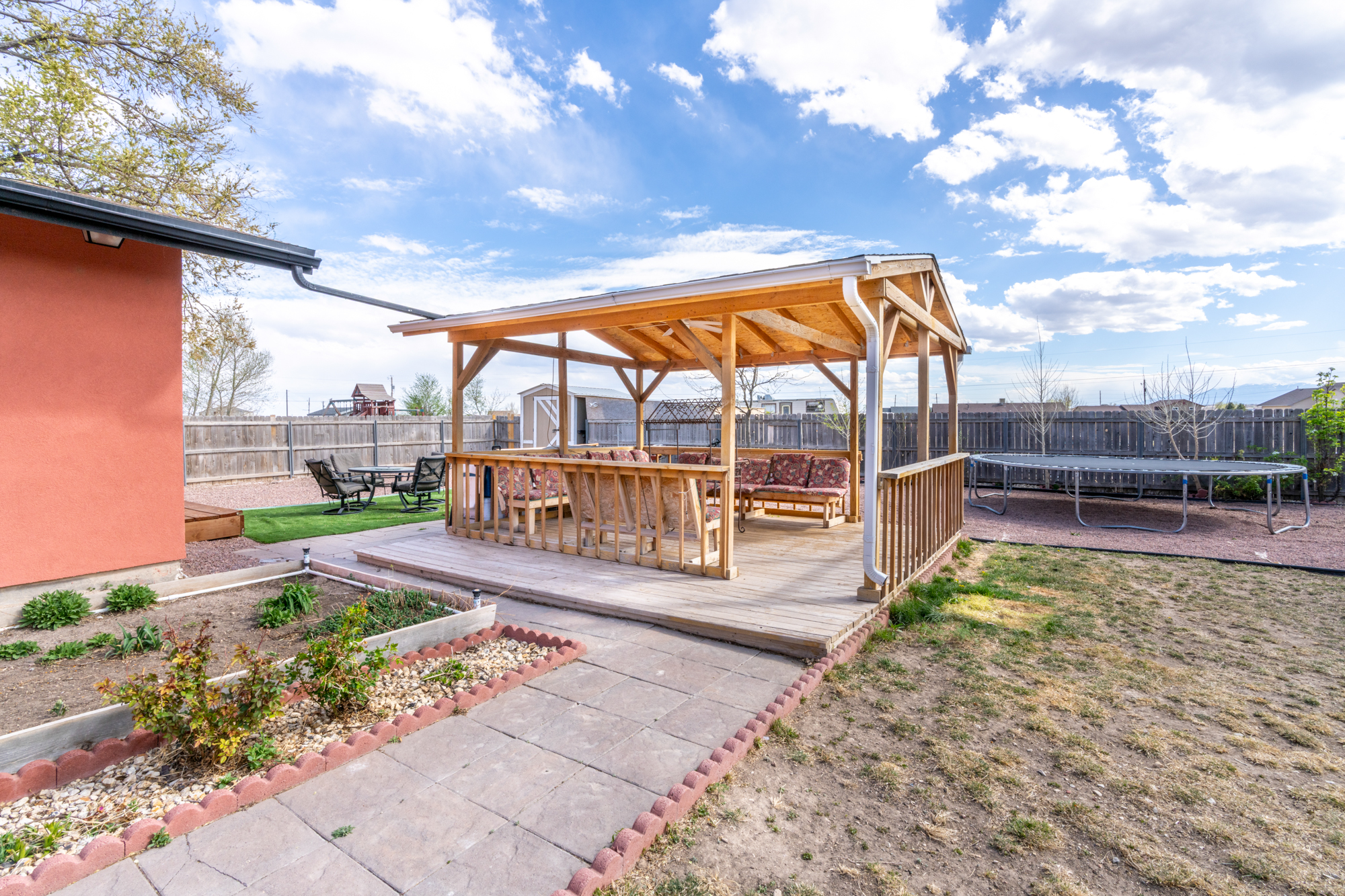 1174 East Escondido Drive