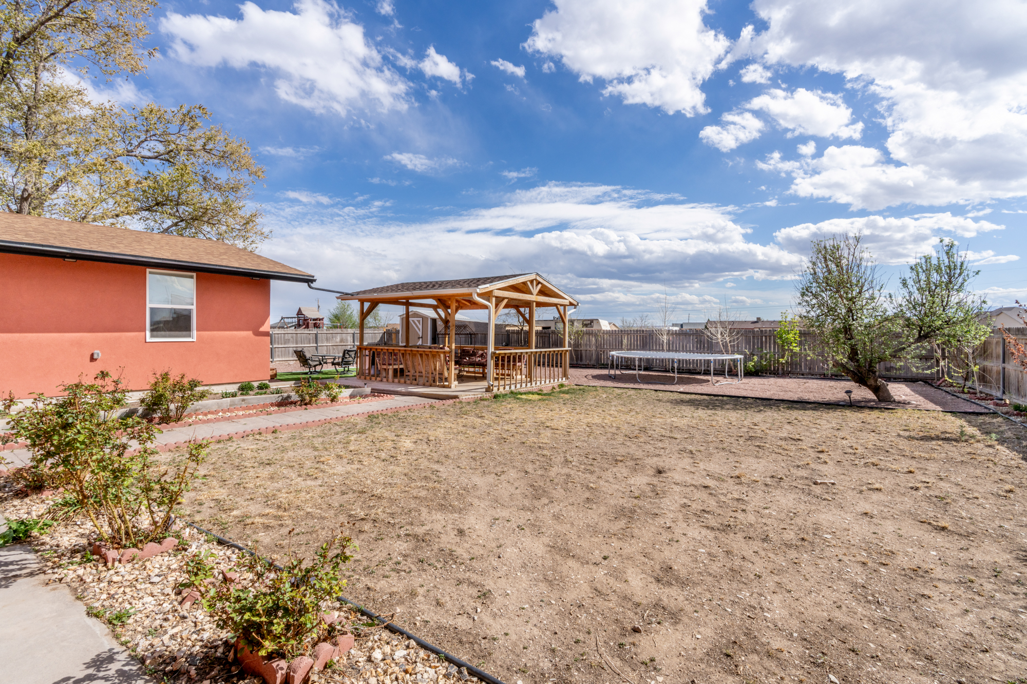 1174 East Escondido Drive