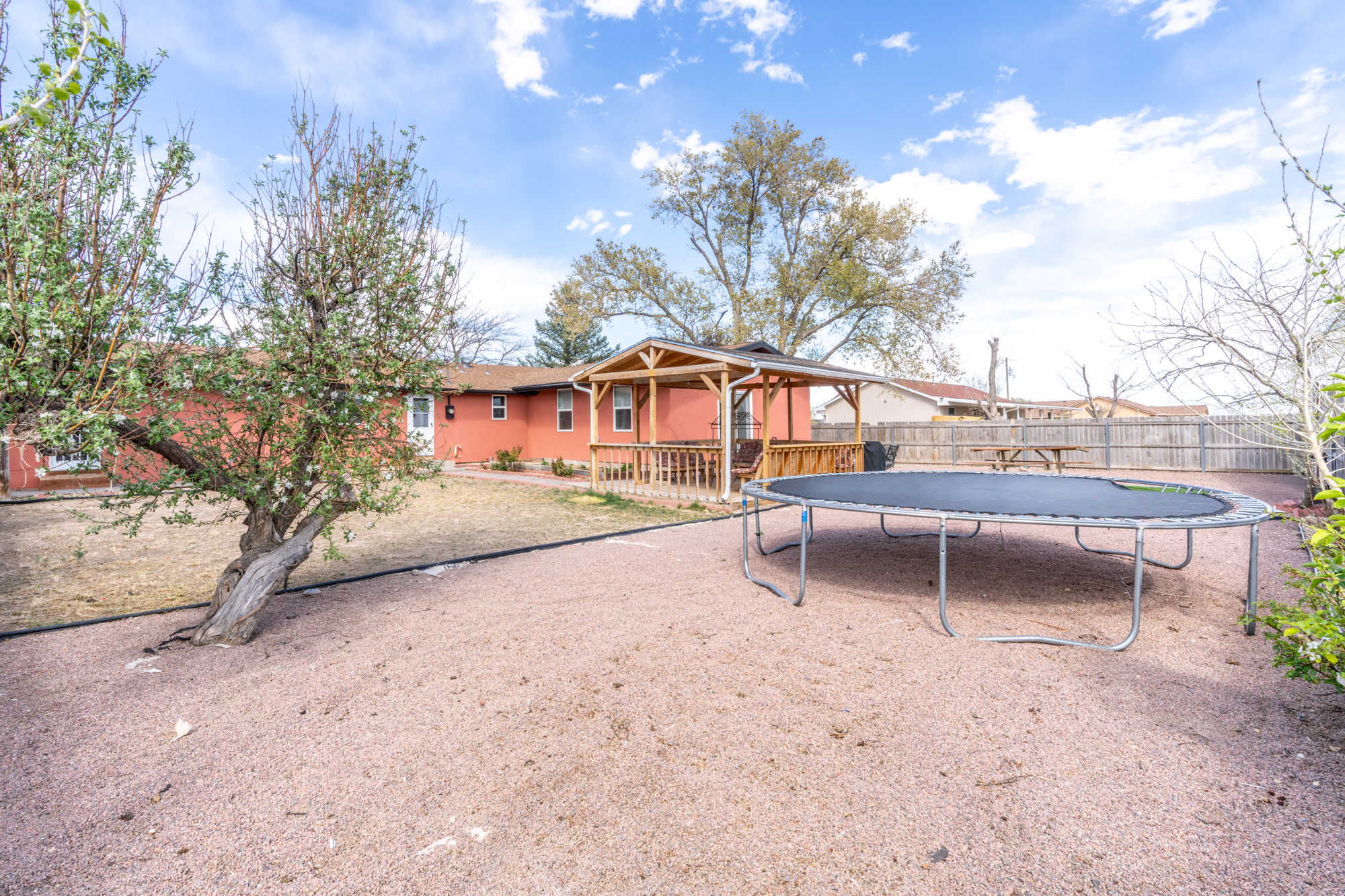 1174 East Escondido Drive