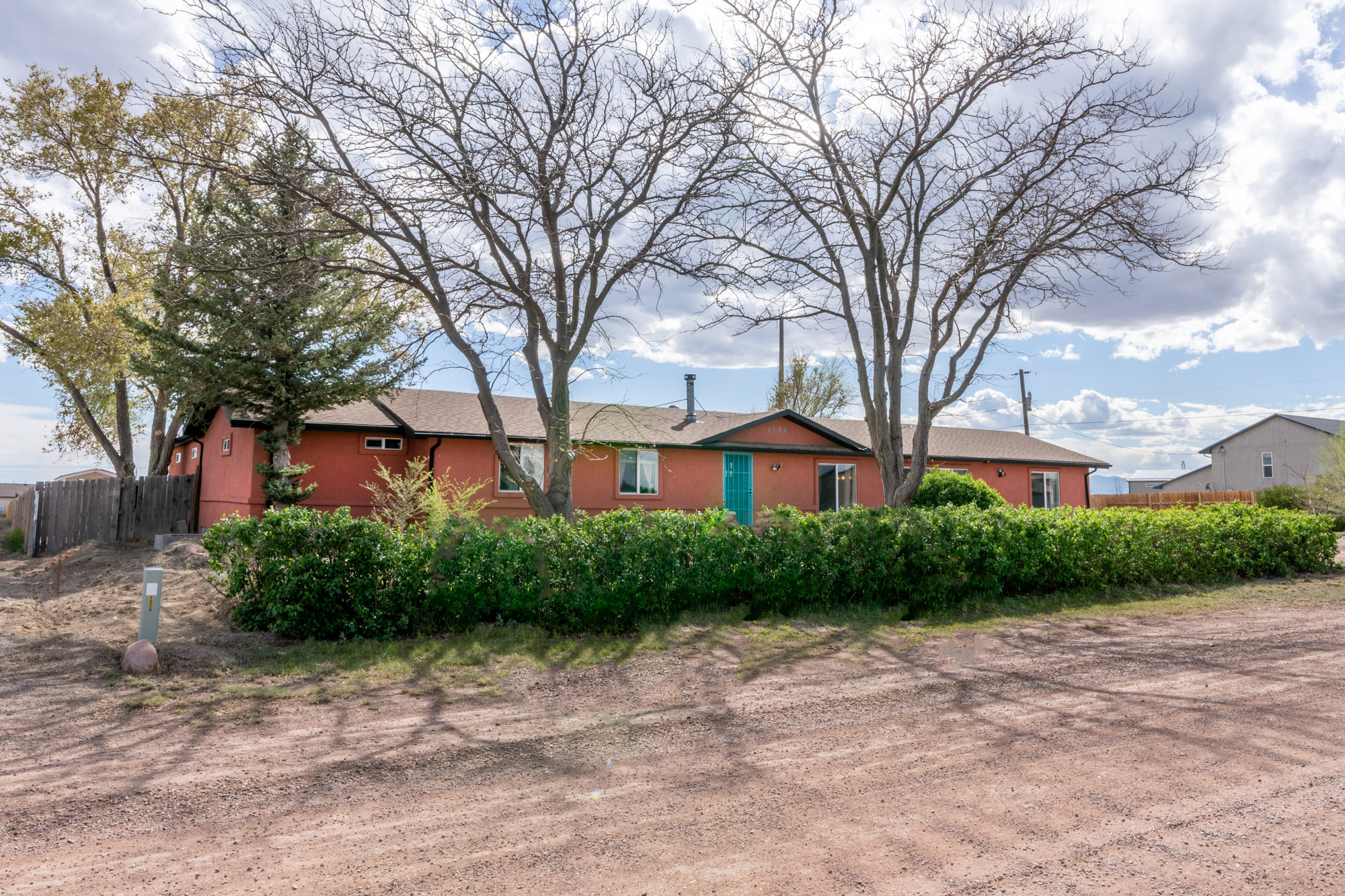 1174 East Escondido Drive