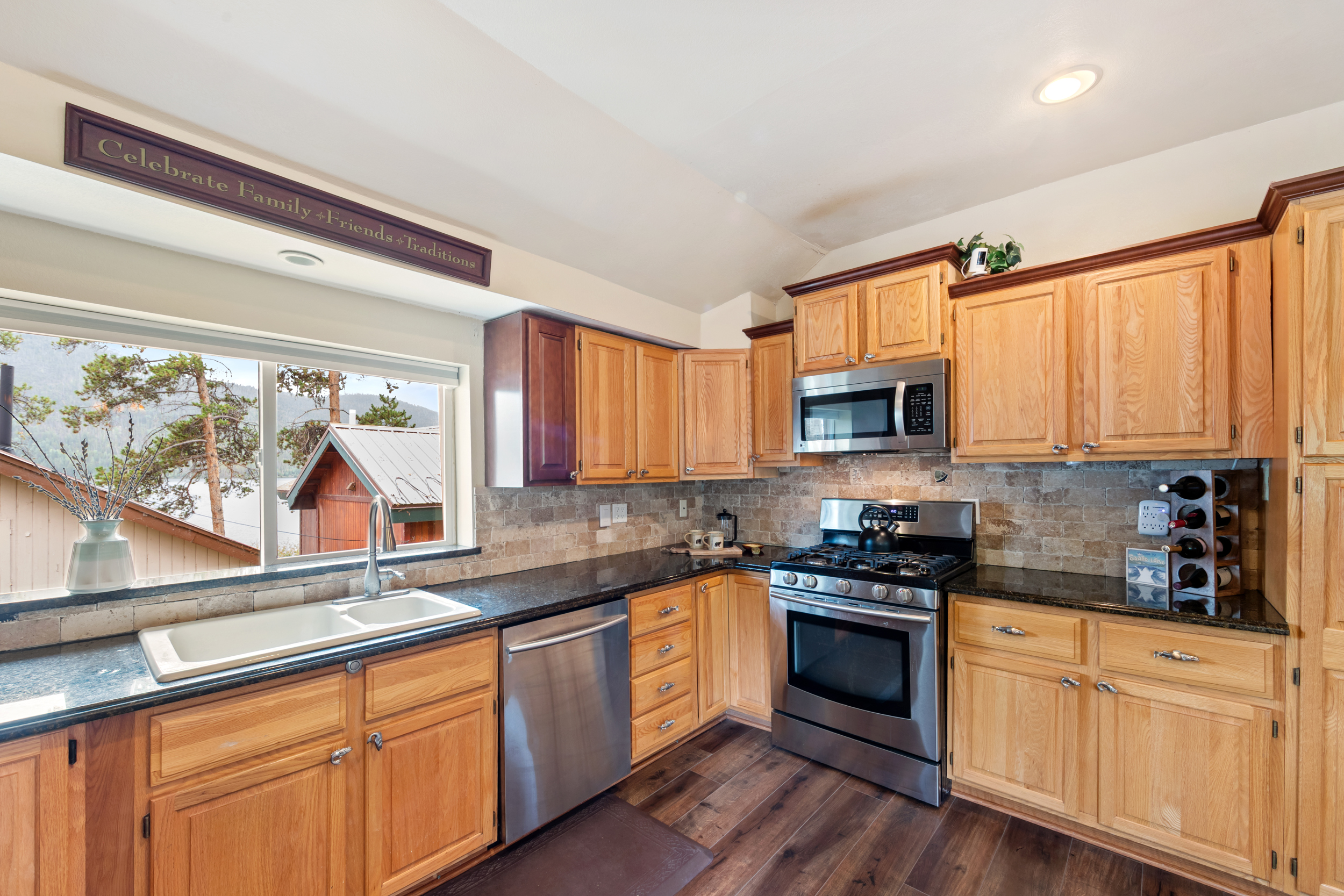 425 LAKE KOVE Drive #9