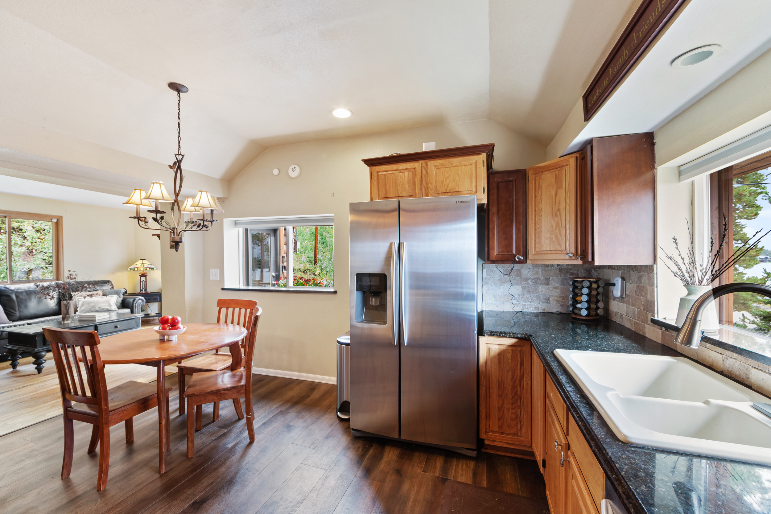 425 LAKE KOVE Drive #9