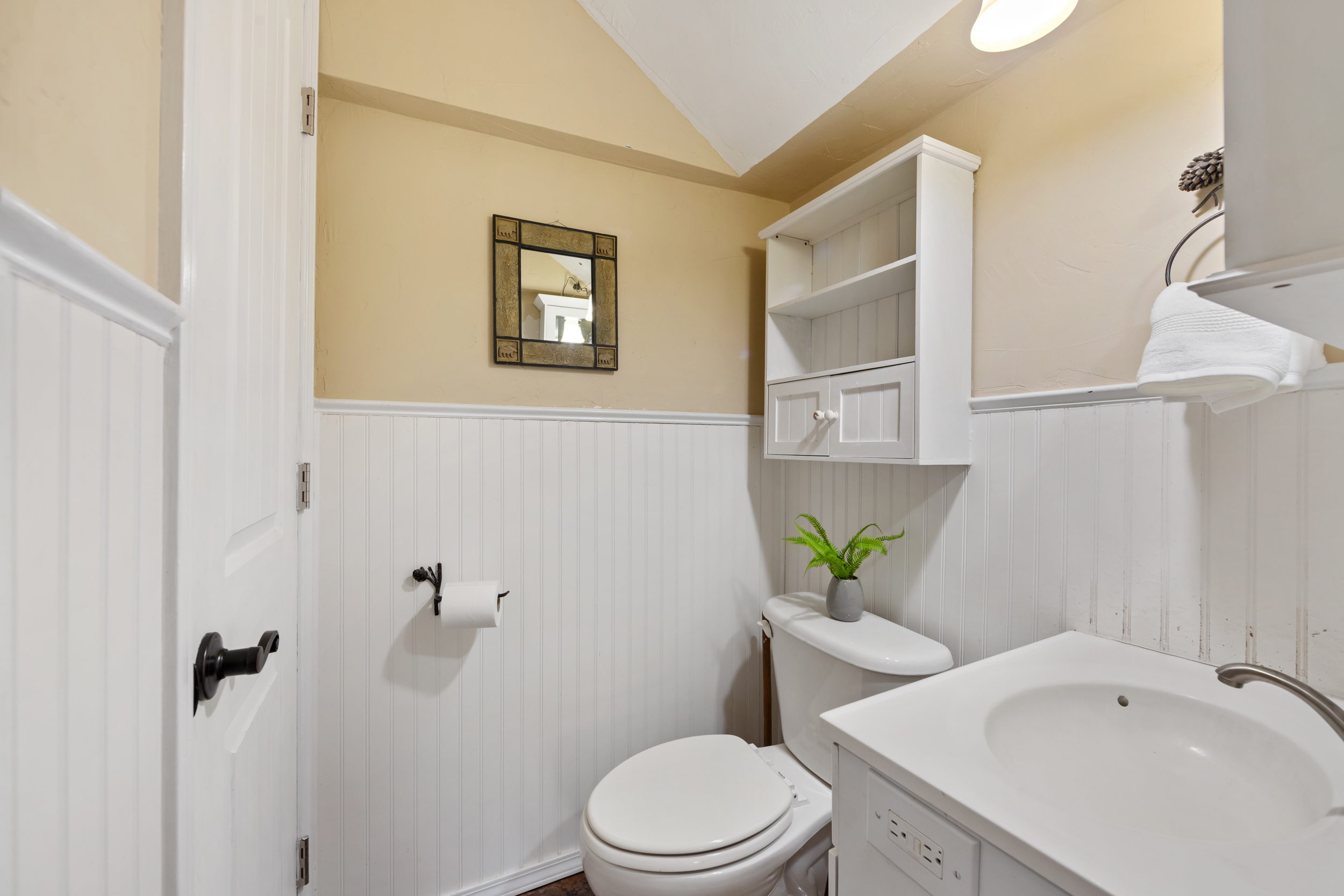 425 LAKE KOVE Drive #9