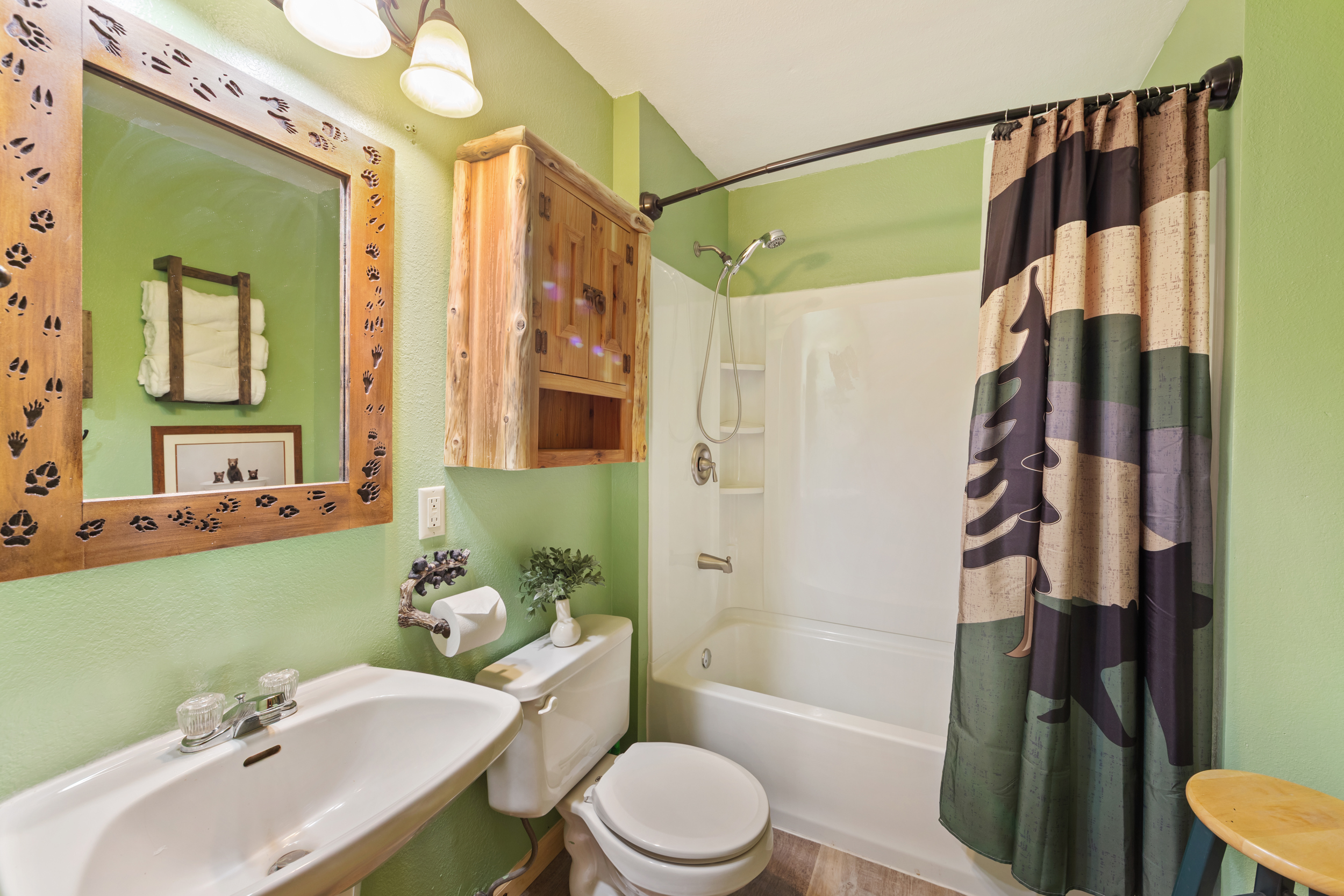 425 LAKE KOVE Drive #9