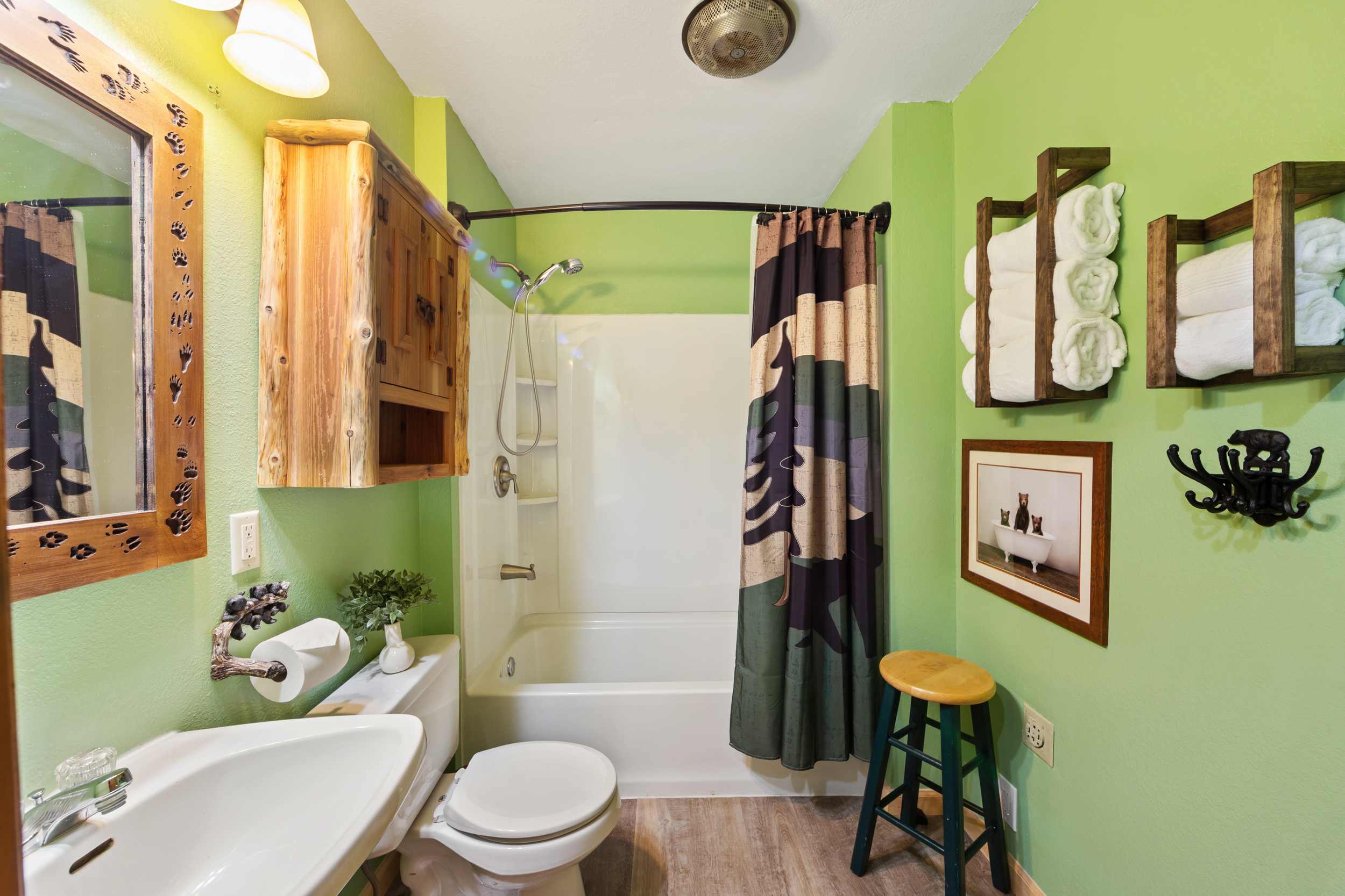 425 LAKE KOVE Drive #9