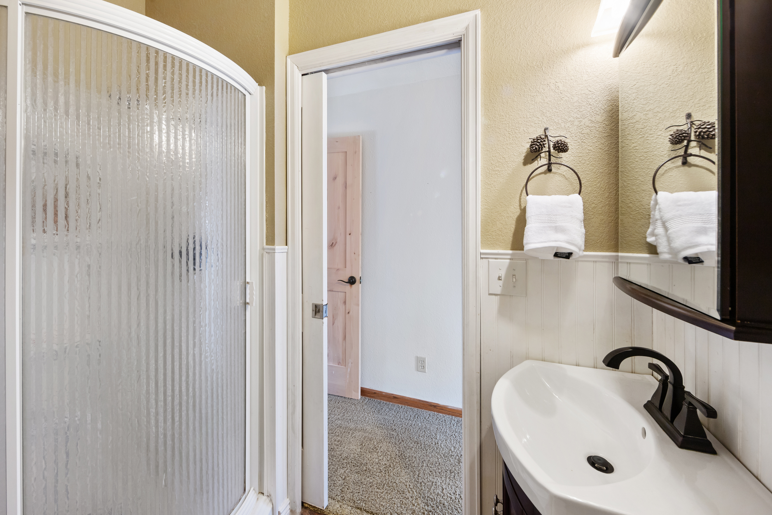 425 LAKE KOVE Drive #9
