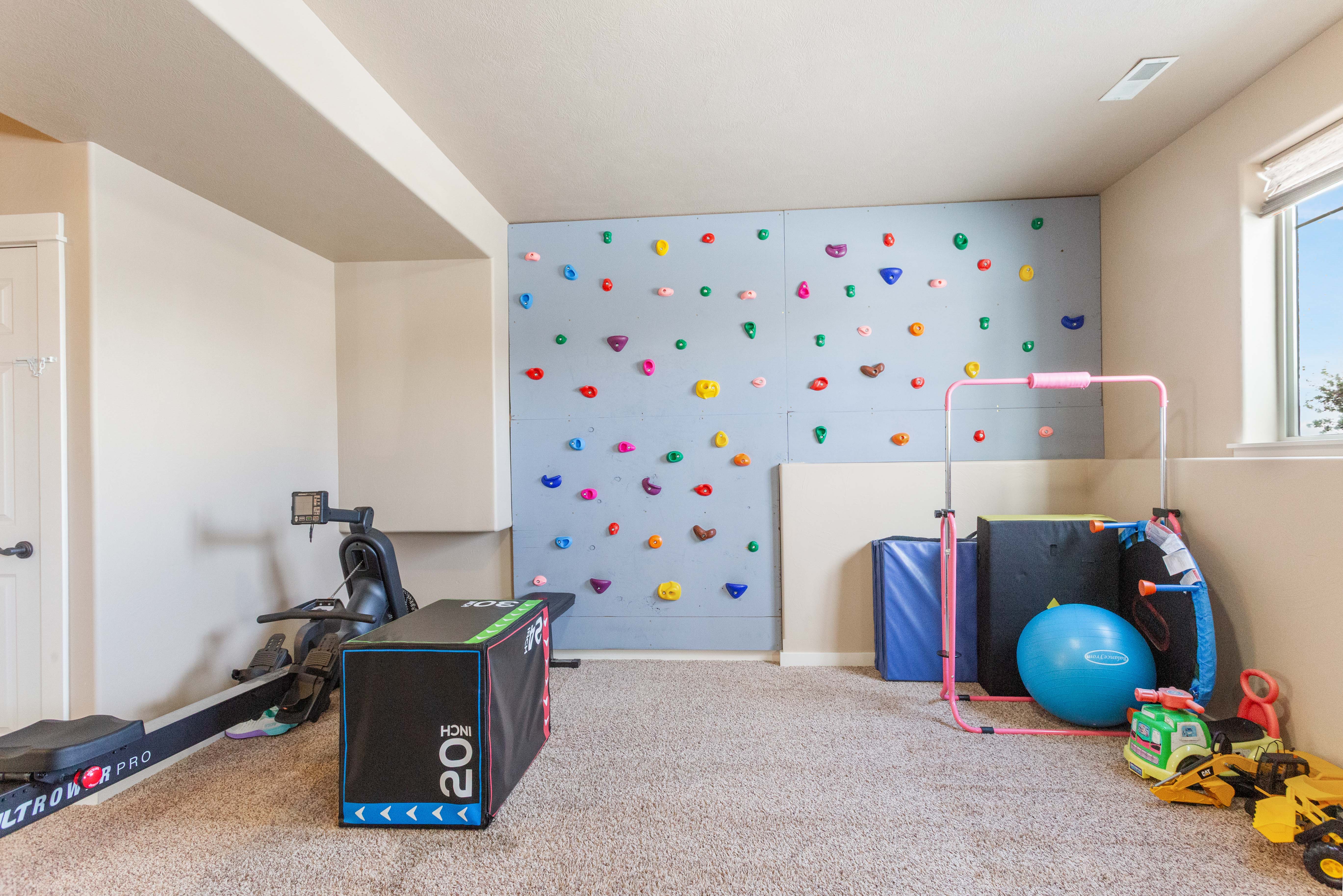 4817 Hutch 