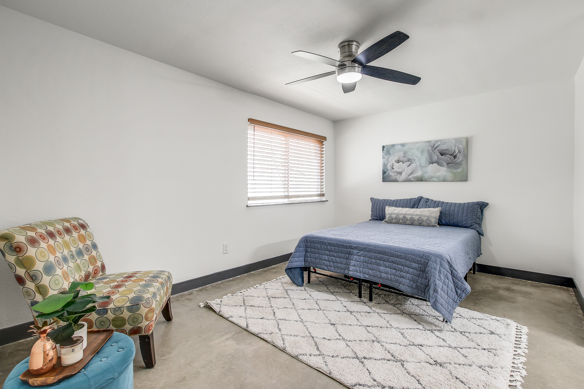 2124 Burton Drive, Apt 164