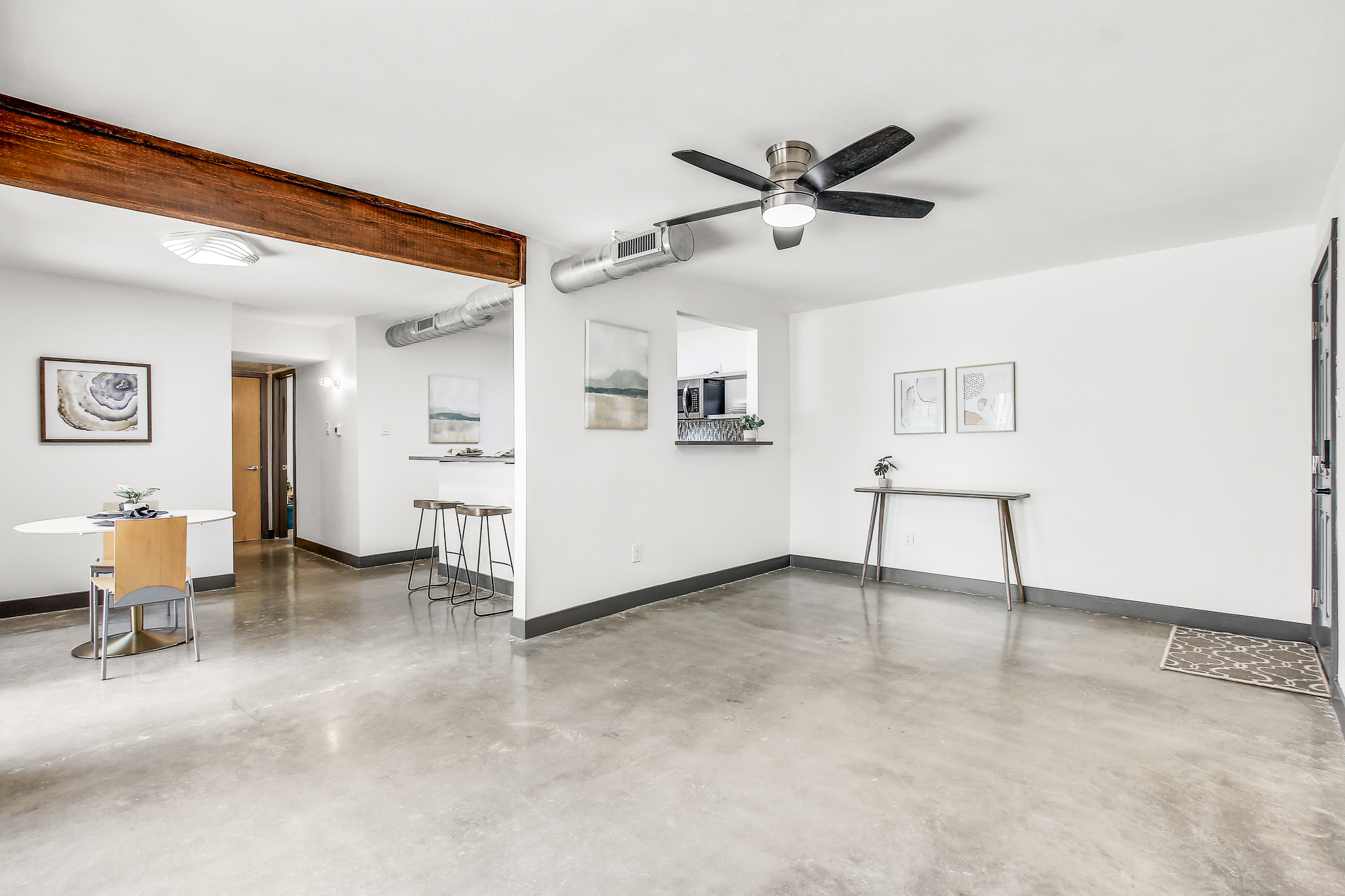 2124 Burton Drive, Apt 164