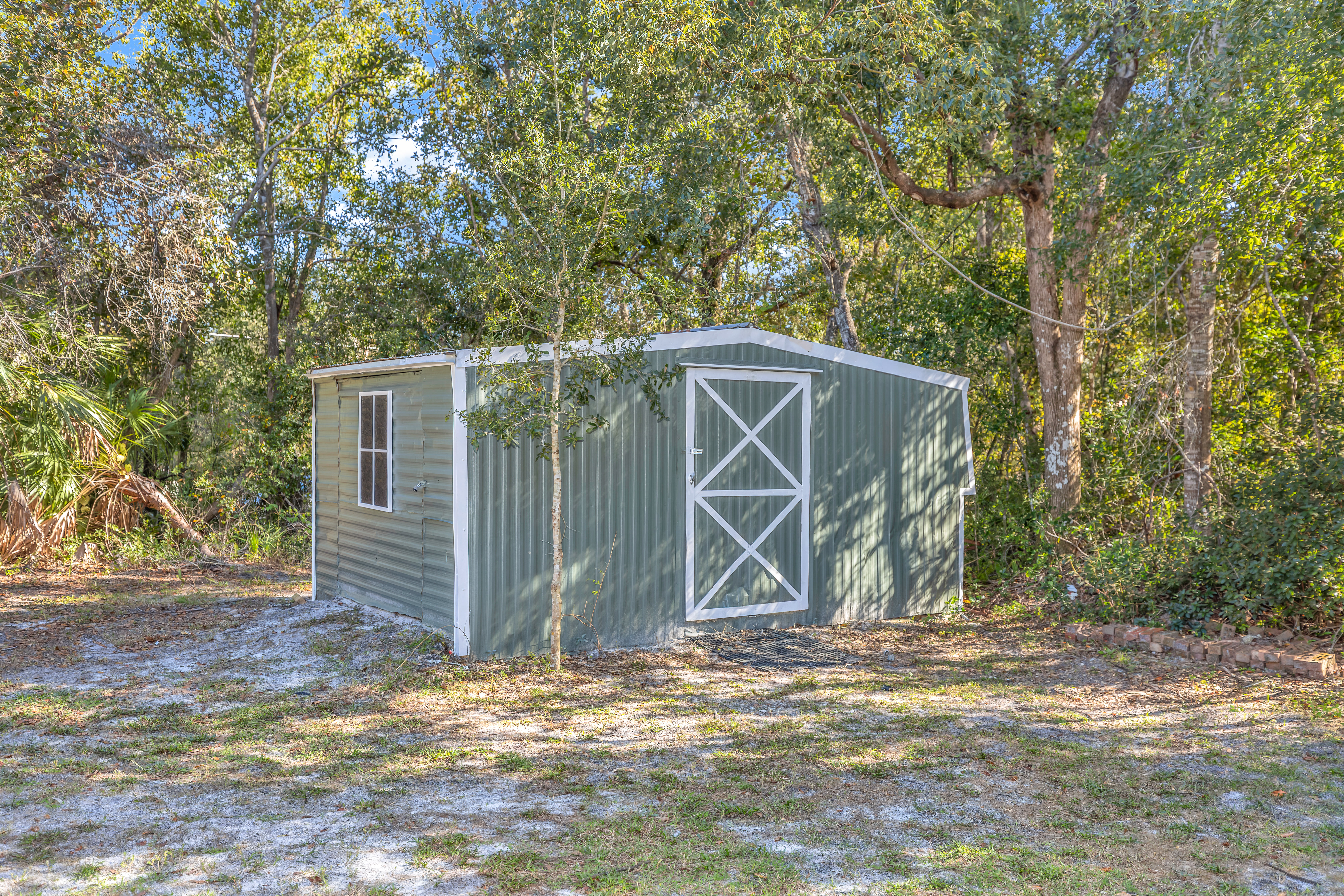 634 East Lehigh Drive