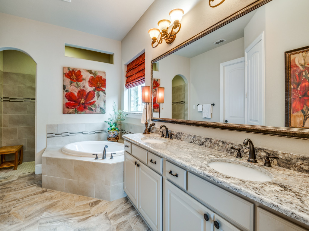 204 Shadow Creek Lane